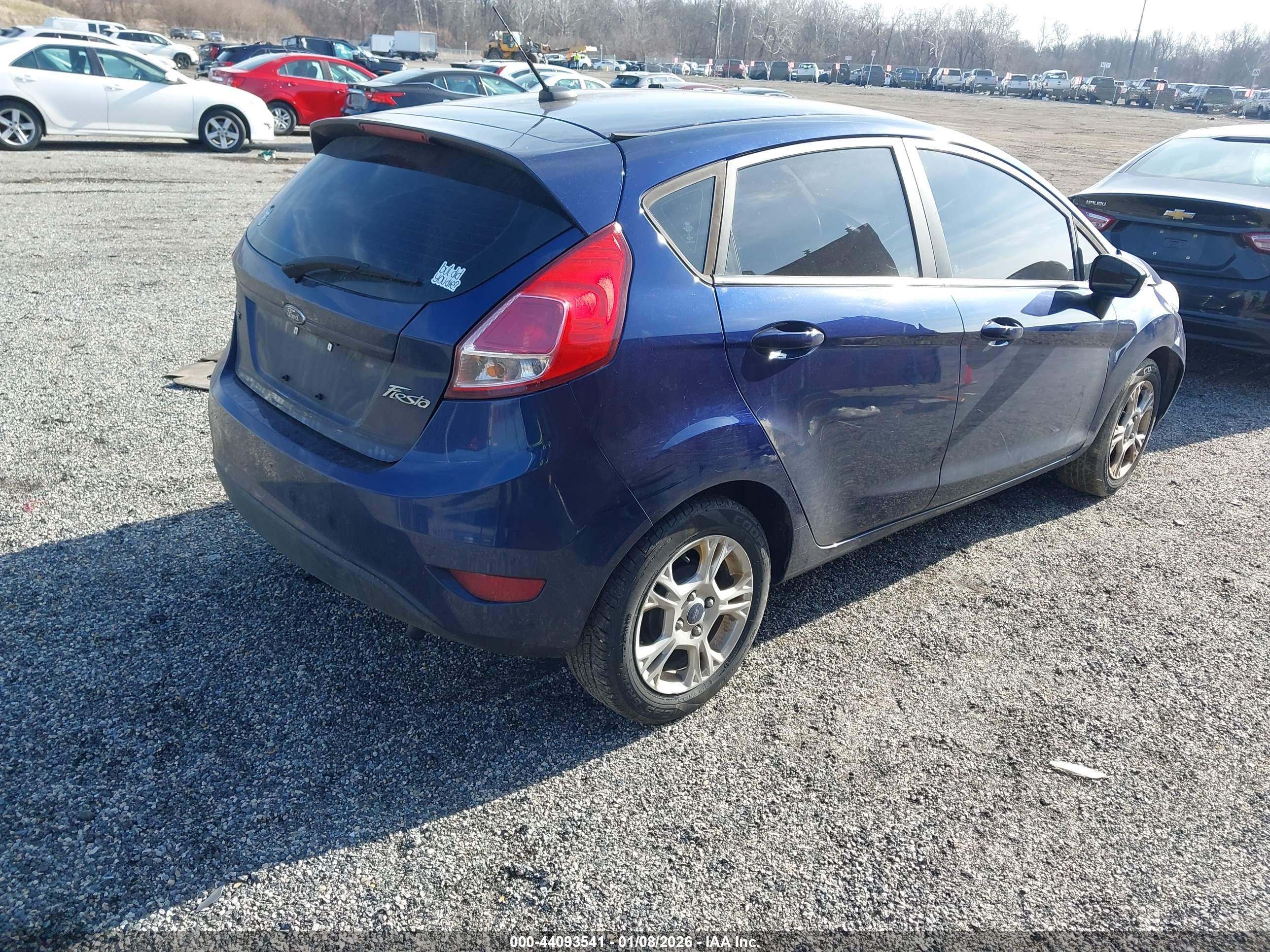 FORD FIESTA image 4