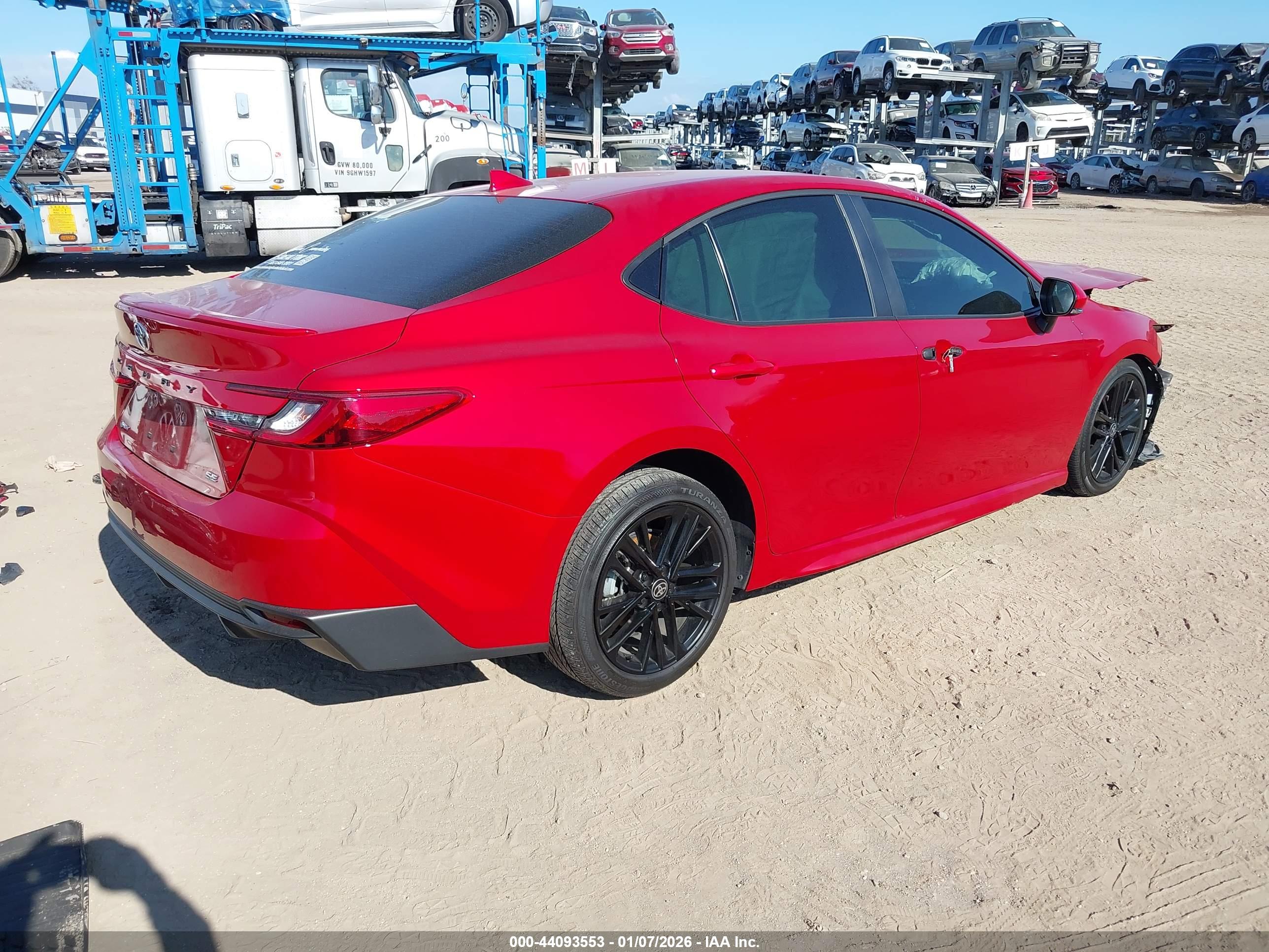 TOYOTA CAMRY image 4