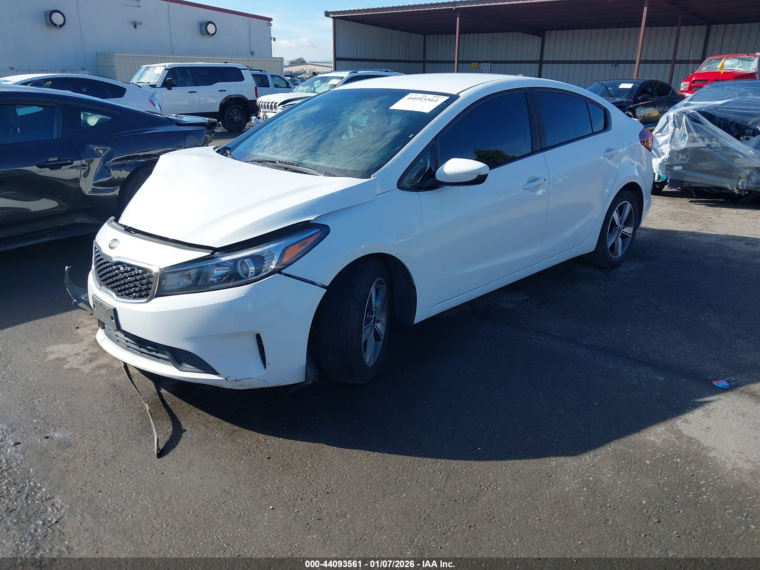 KIA FORTE image 2