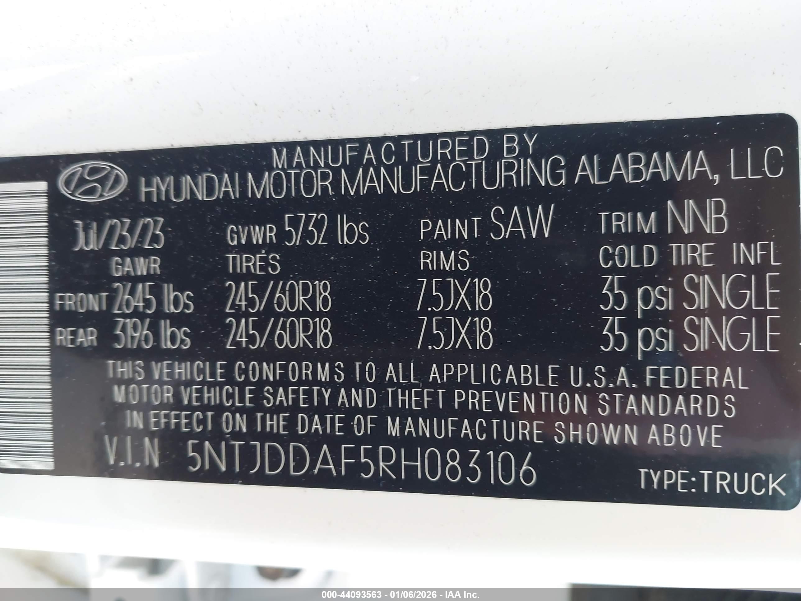 HYUNDAI SANTA image 9