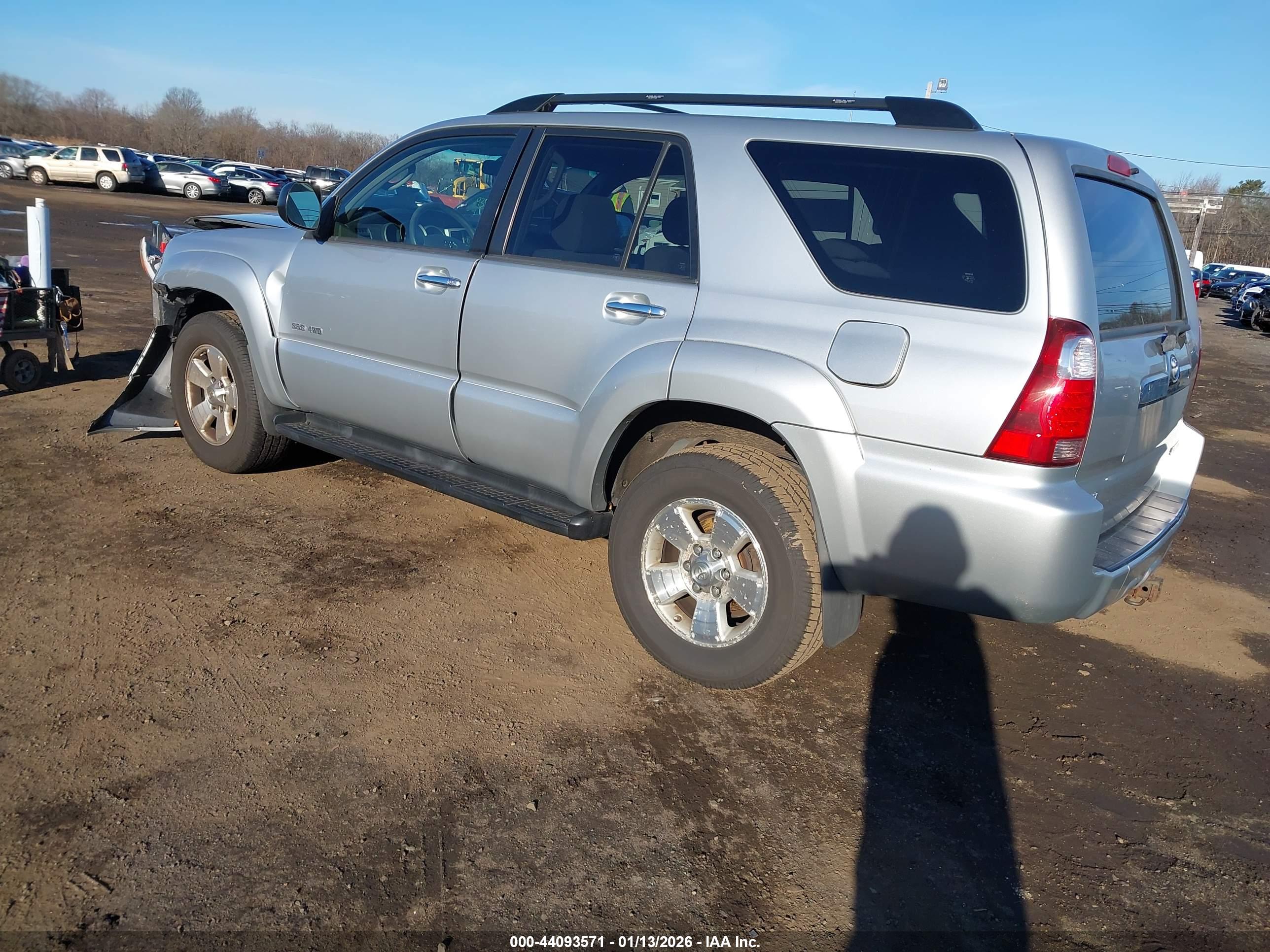 TOYOTA 4RUNNER image 3
