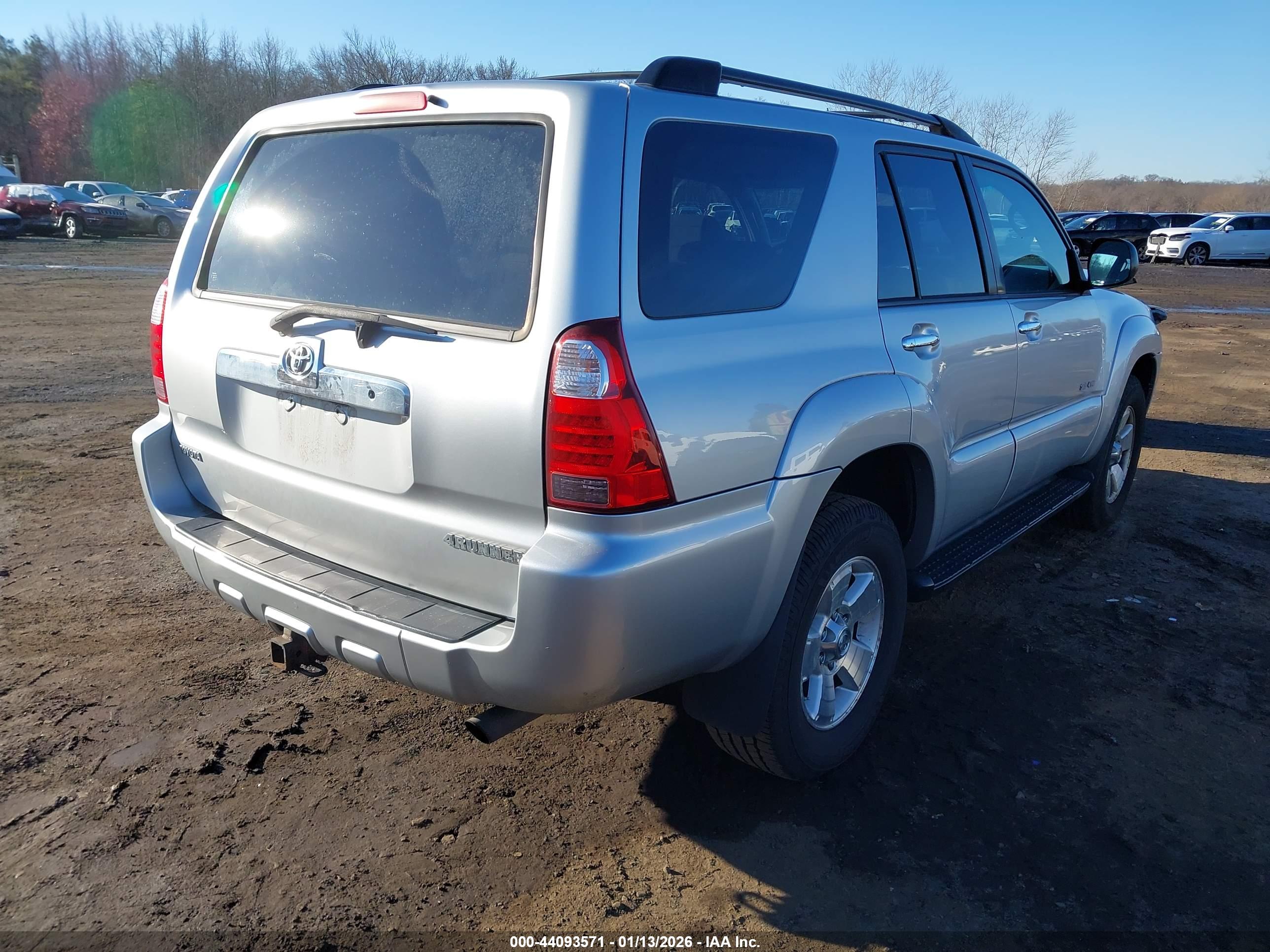TOYOTA 4RUNNER image 4