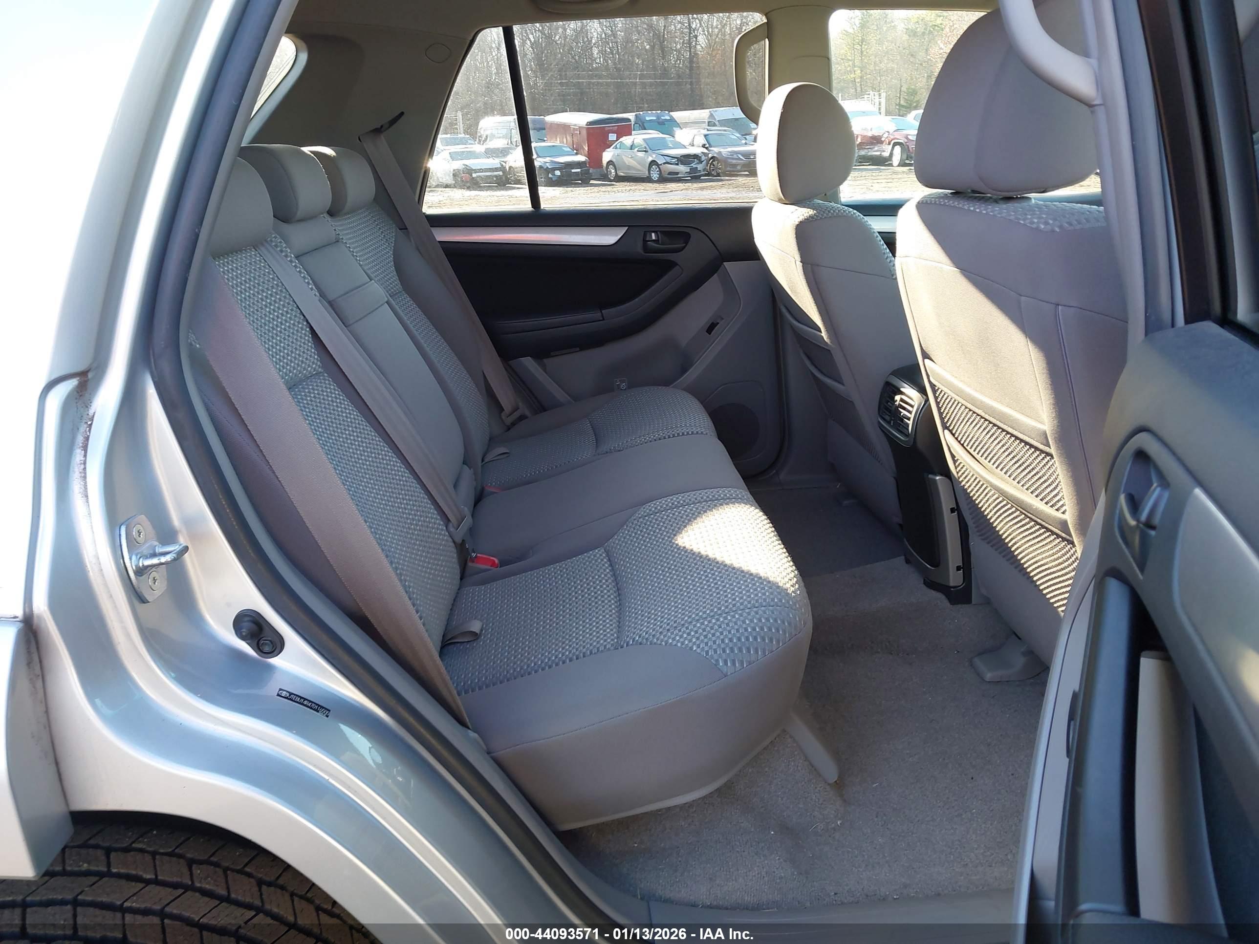 TOYOTA 4RUNNER image 8