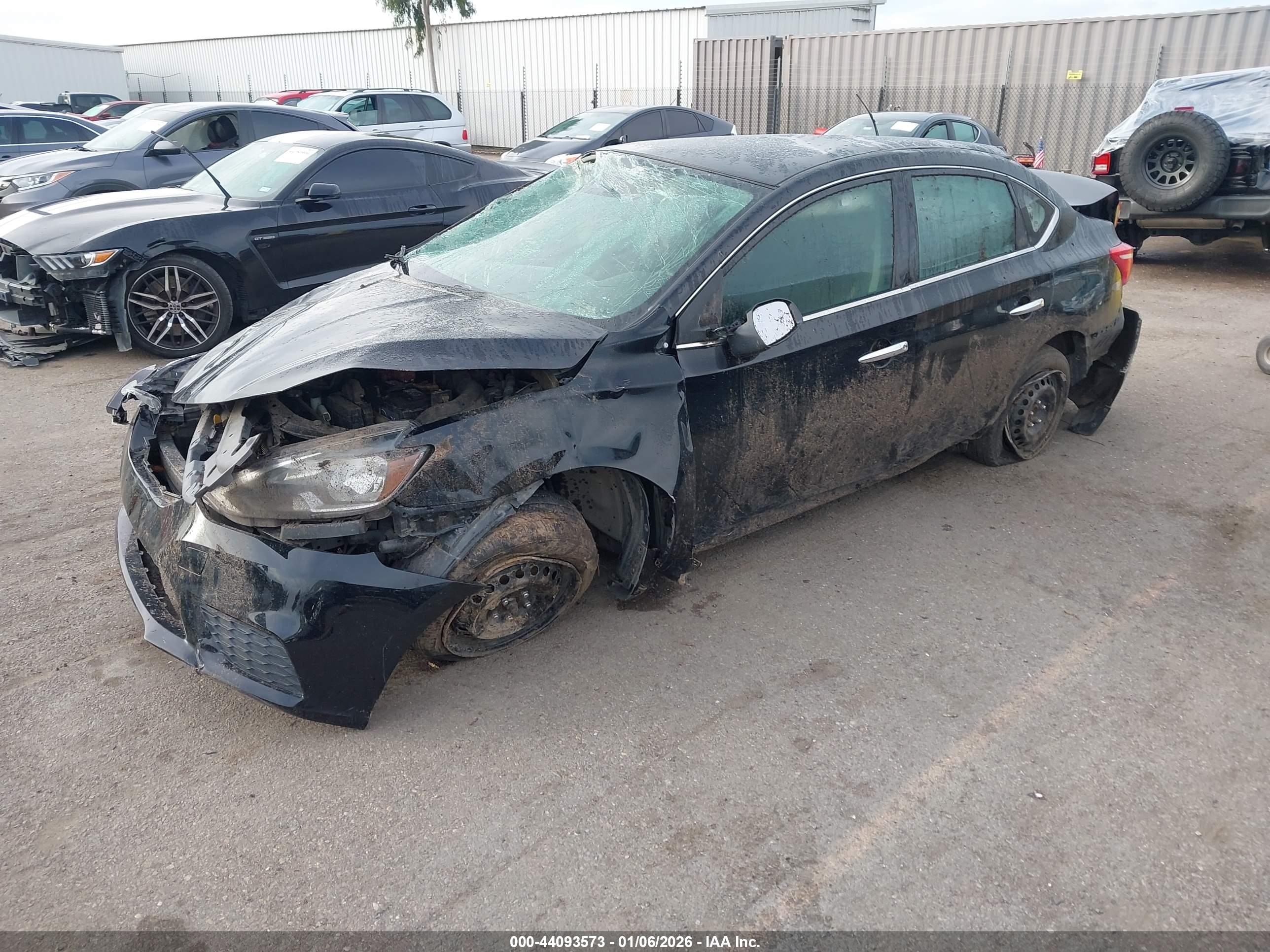 NISSAN SENTRA image 2