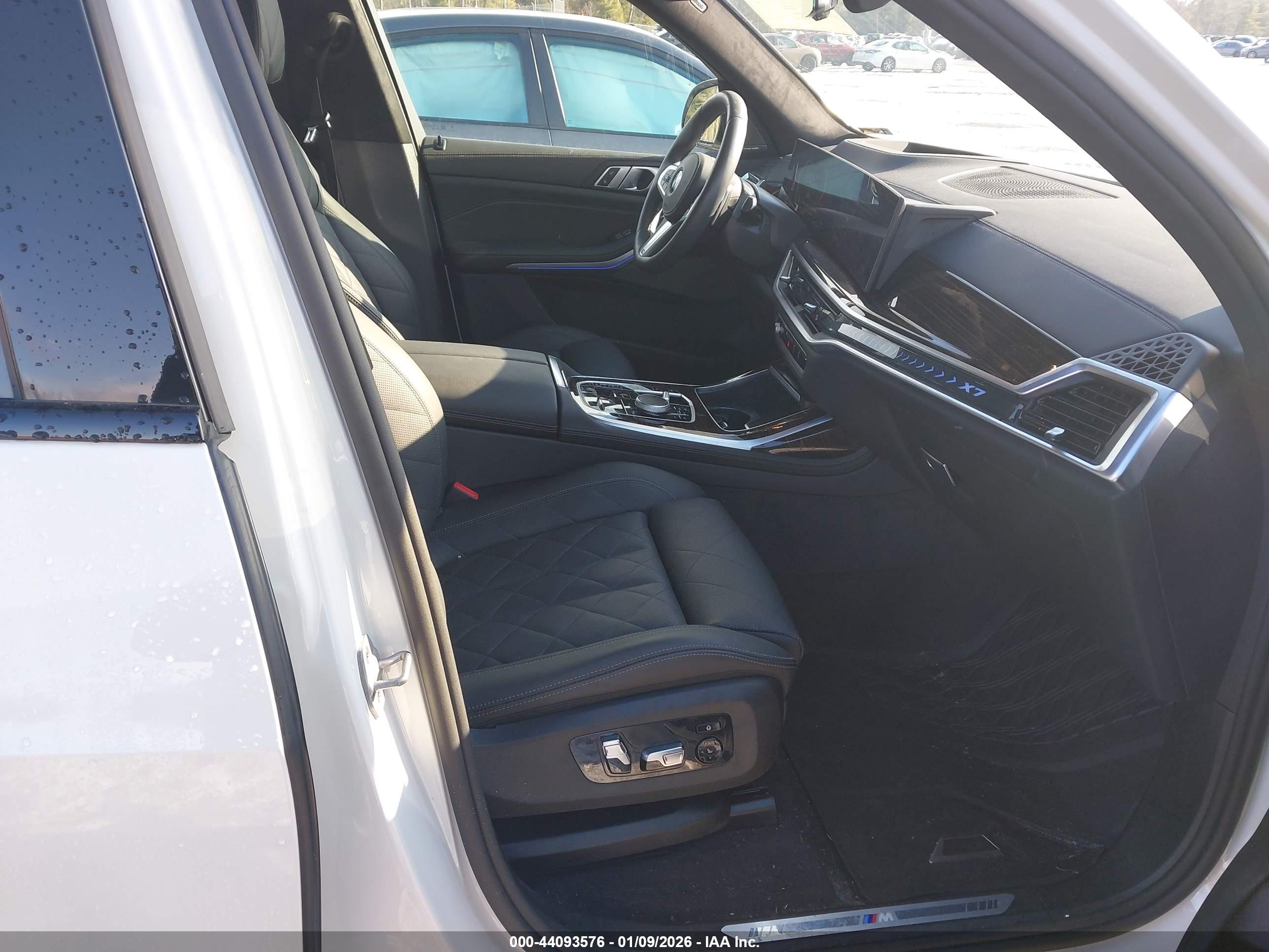 BMW X7 image 5