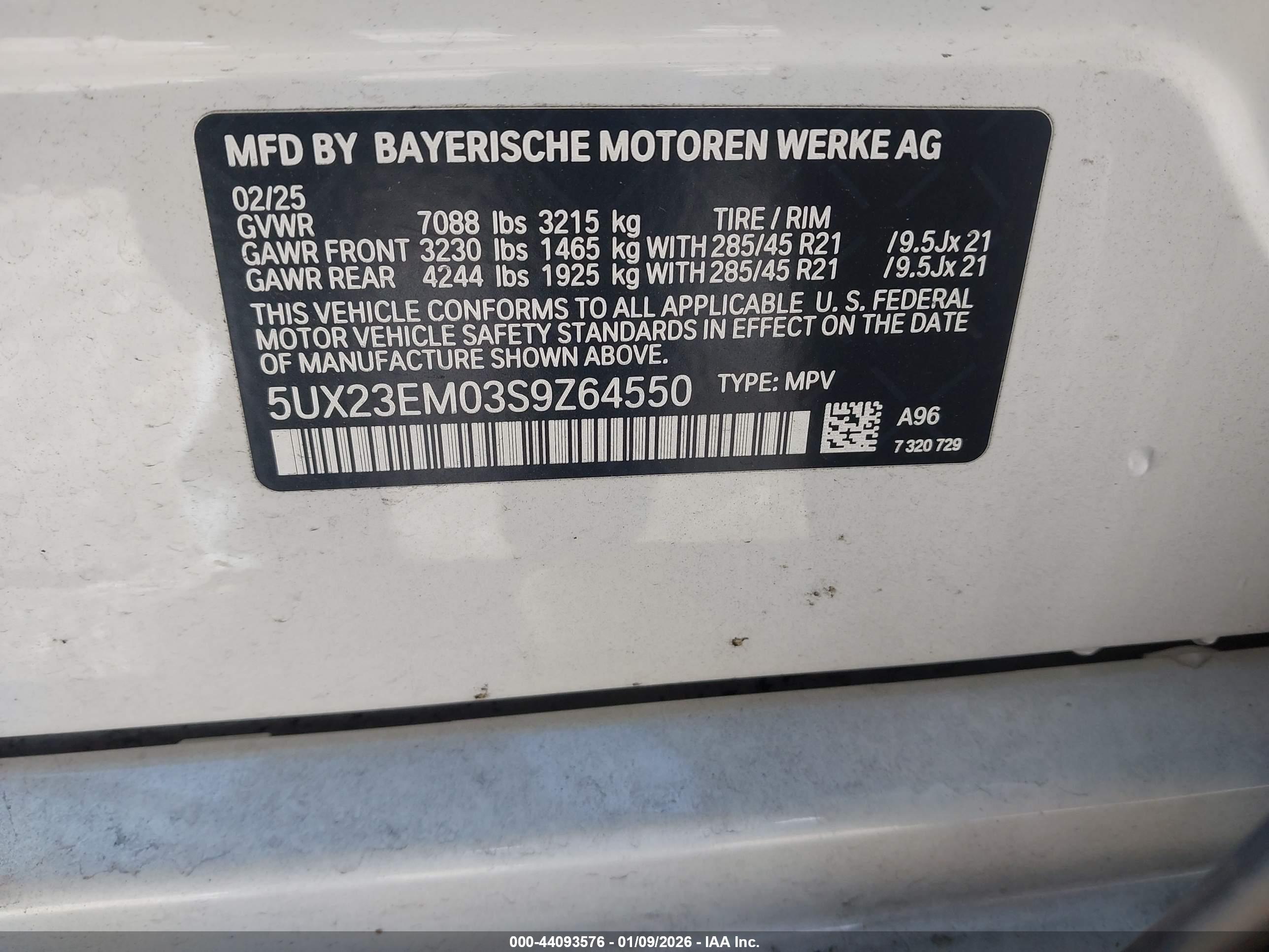 BMW X7 image 9