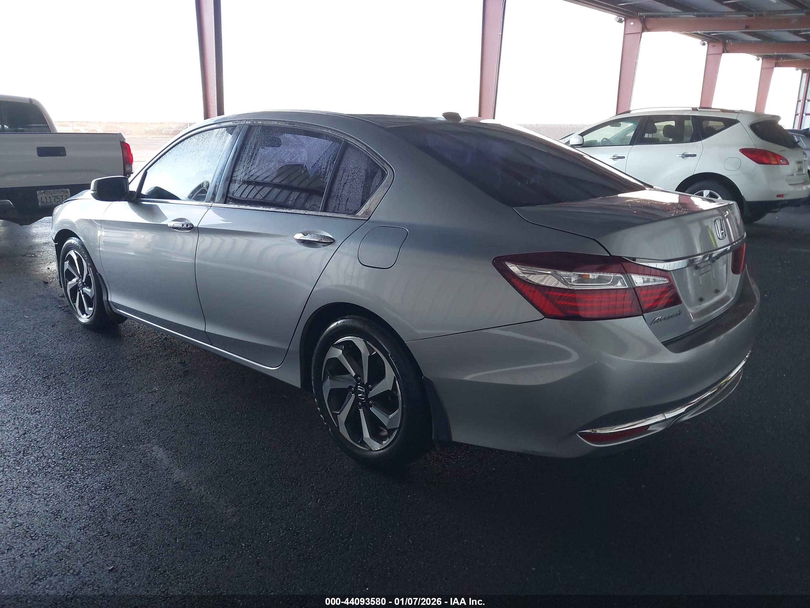 HONDA ACCORD image 3