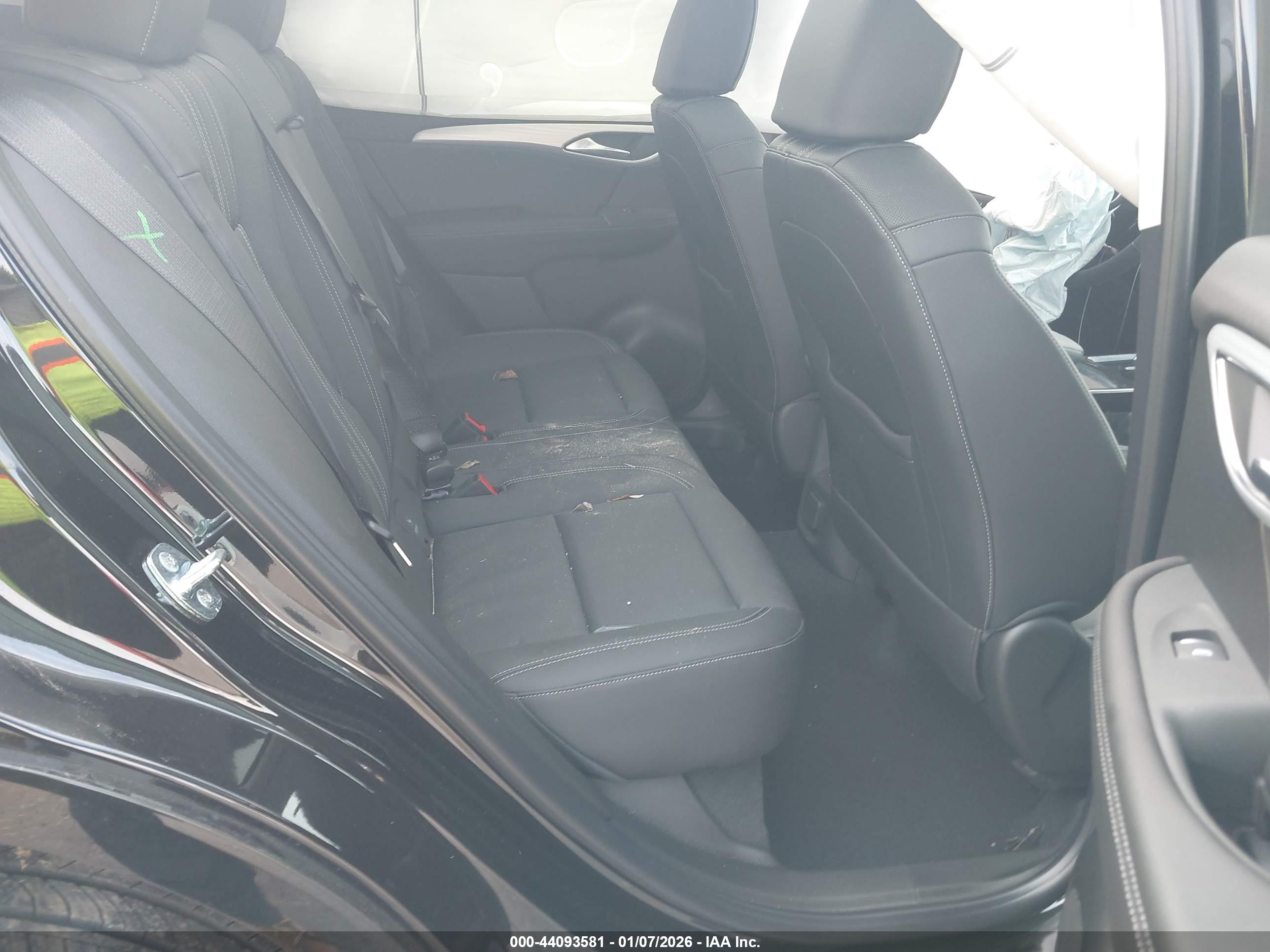 BUICK ENVISION image 8