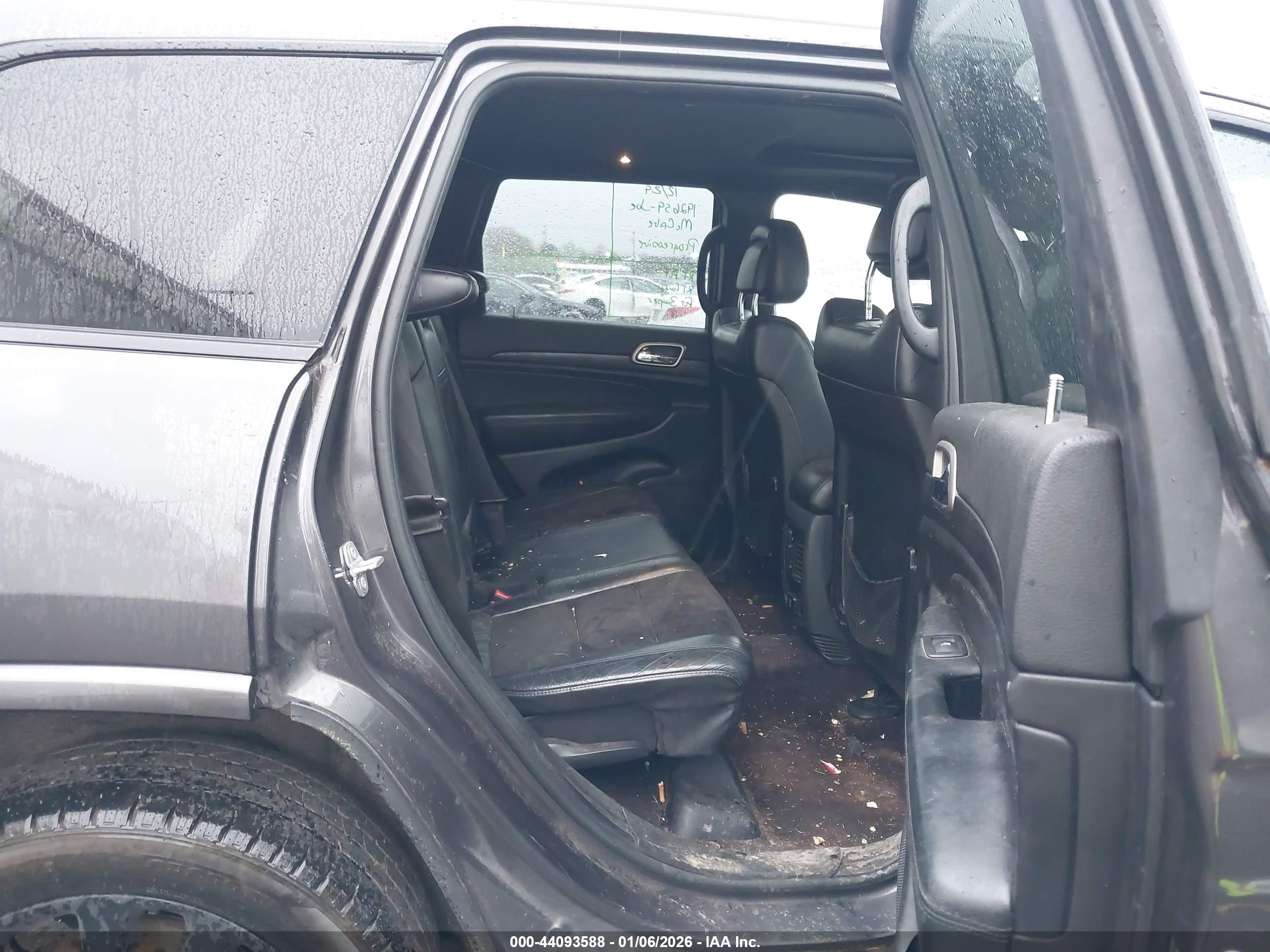 JEEP GRAND image 8