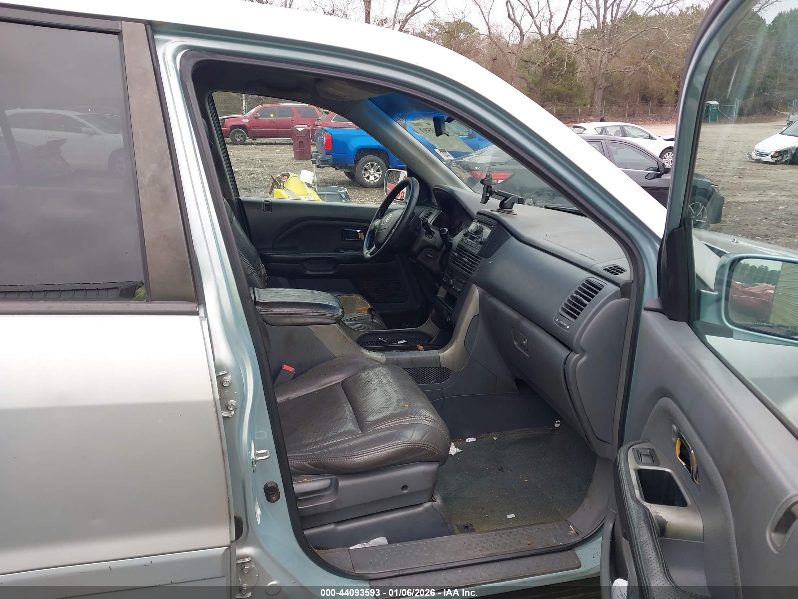HONDA PILOT image 5