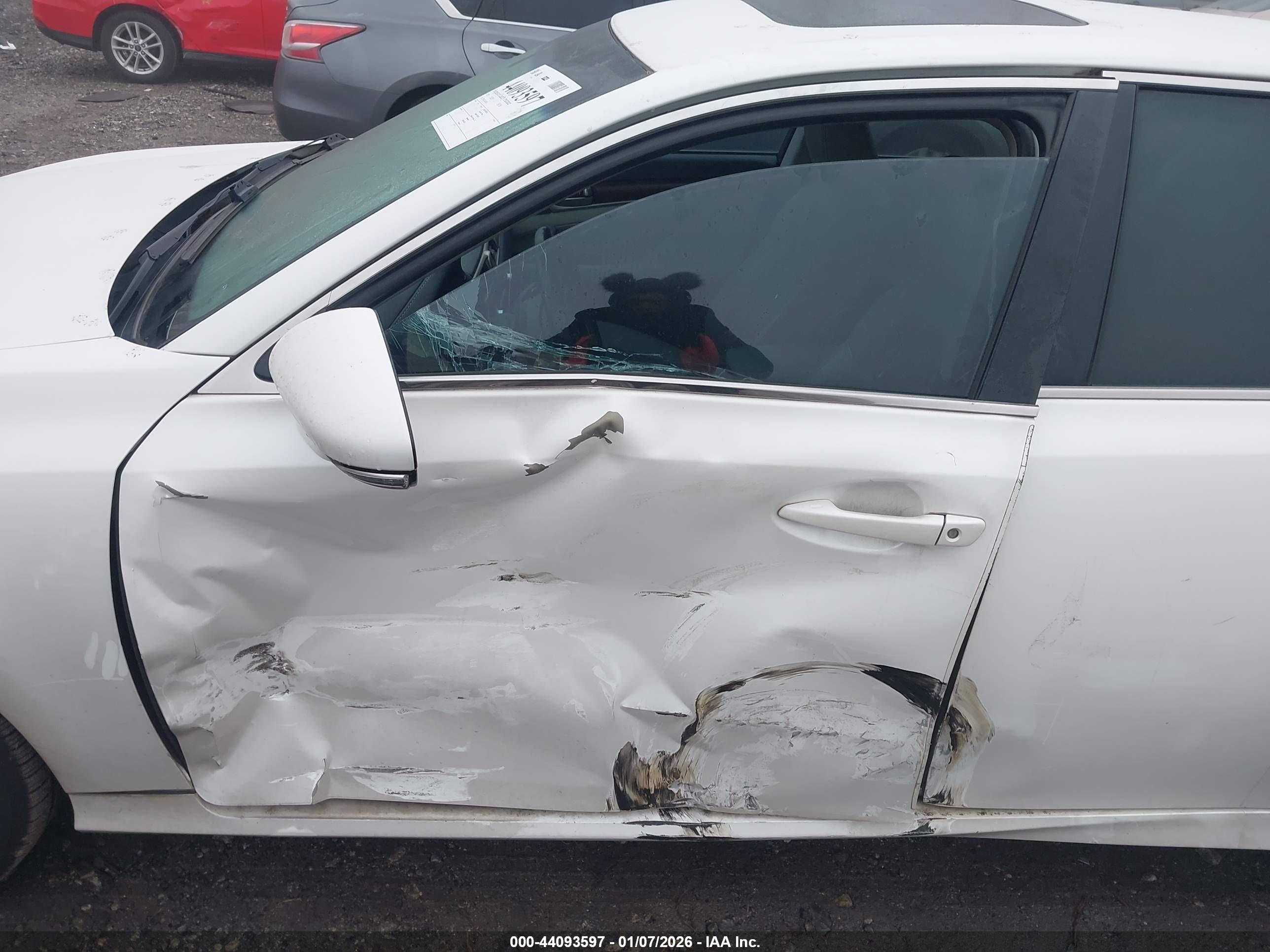 LEXUS GS image 6