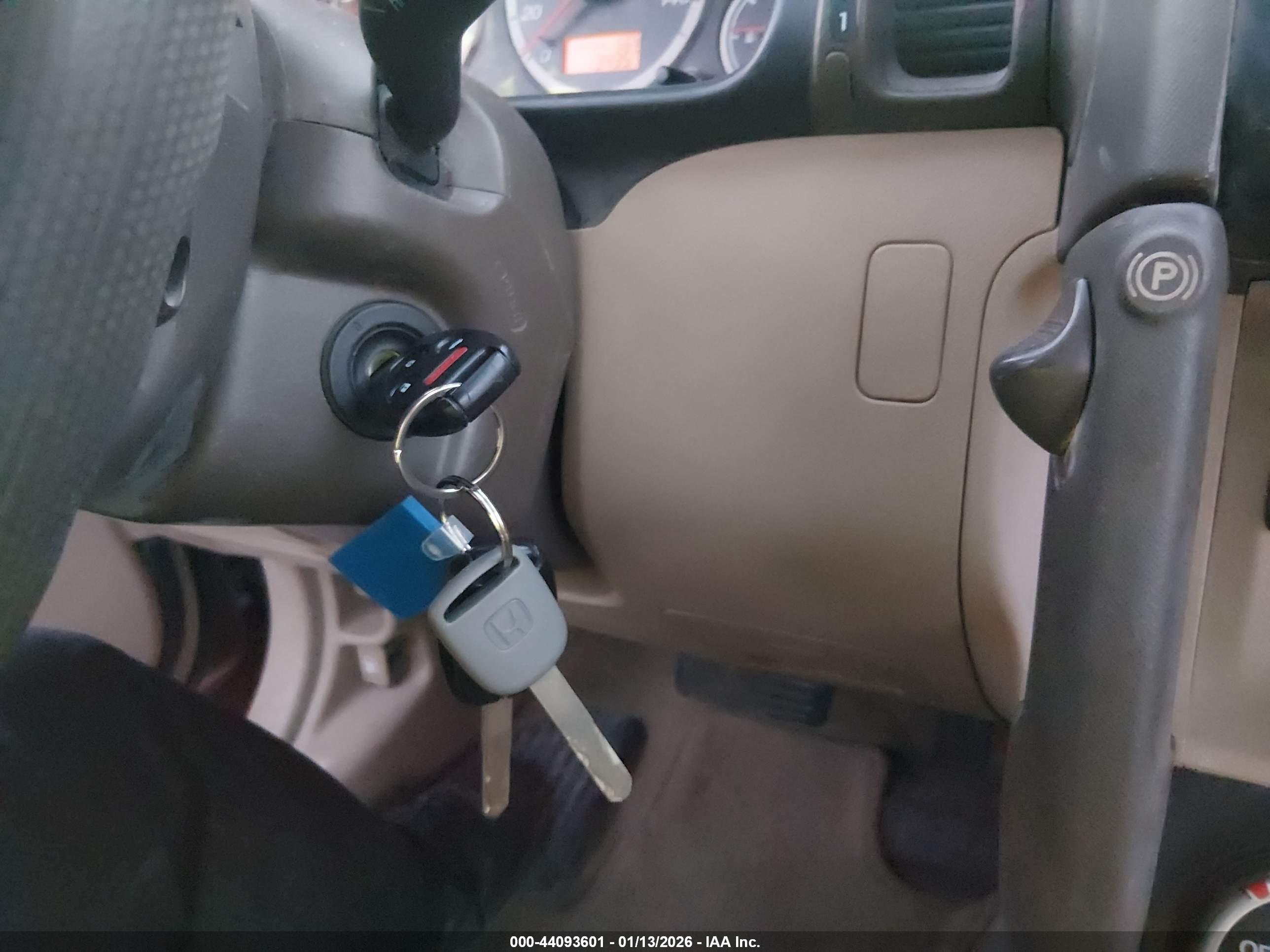HONDA CR-V image 11