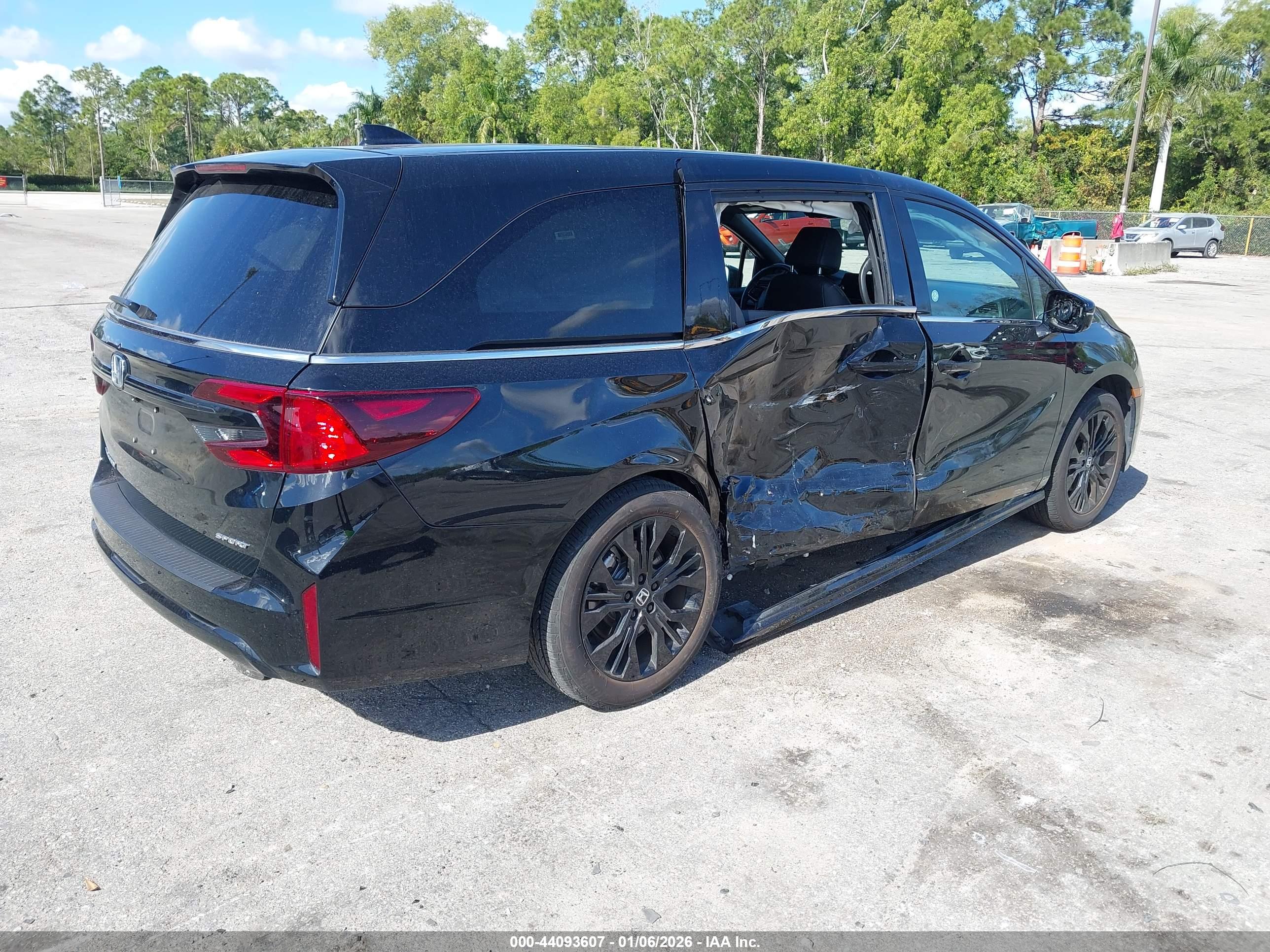 HONDA ODYSSEY image 4
