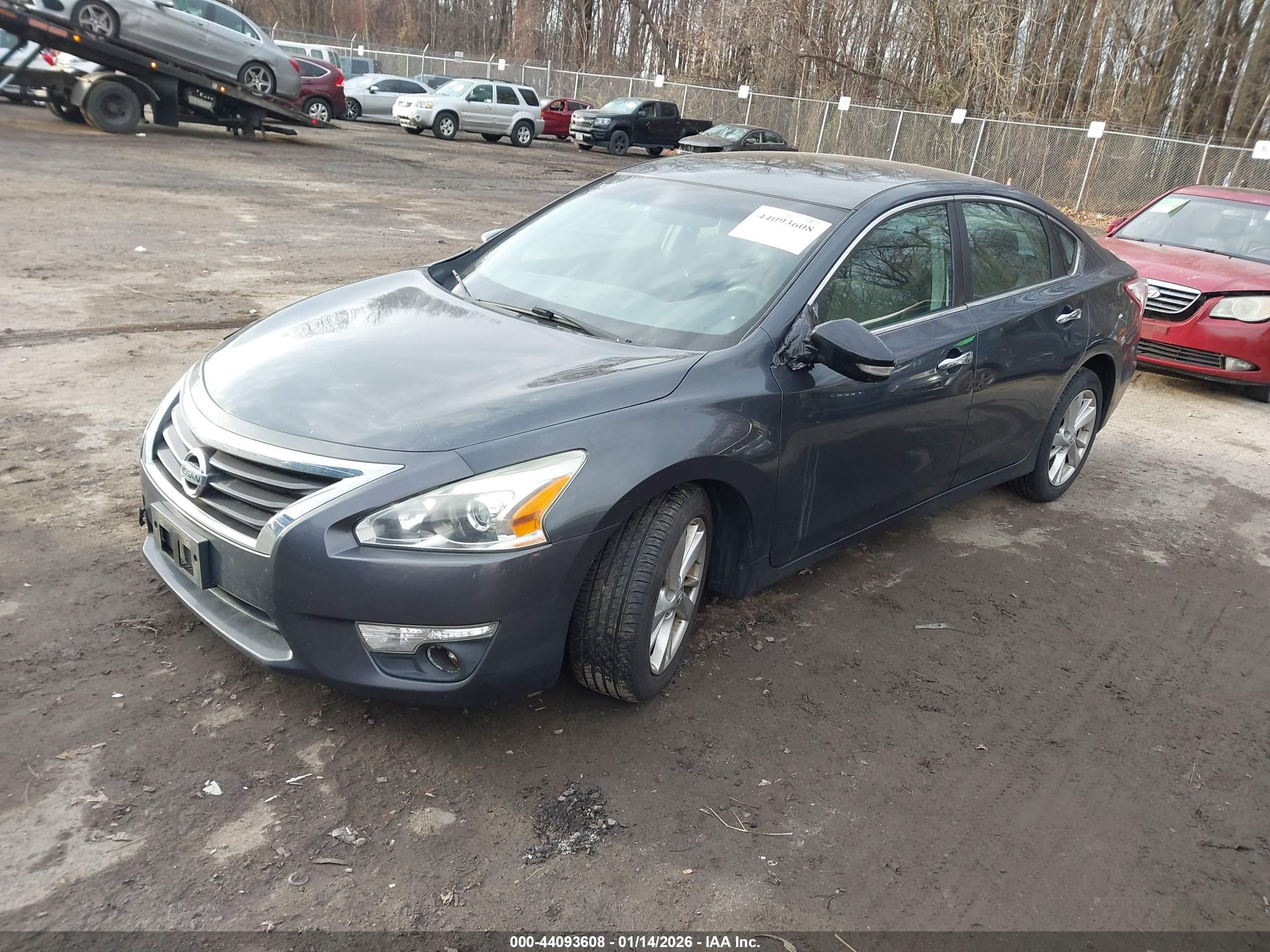 NISSAN ALTIMA image 2