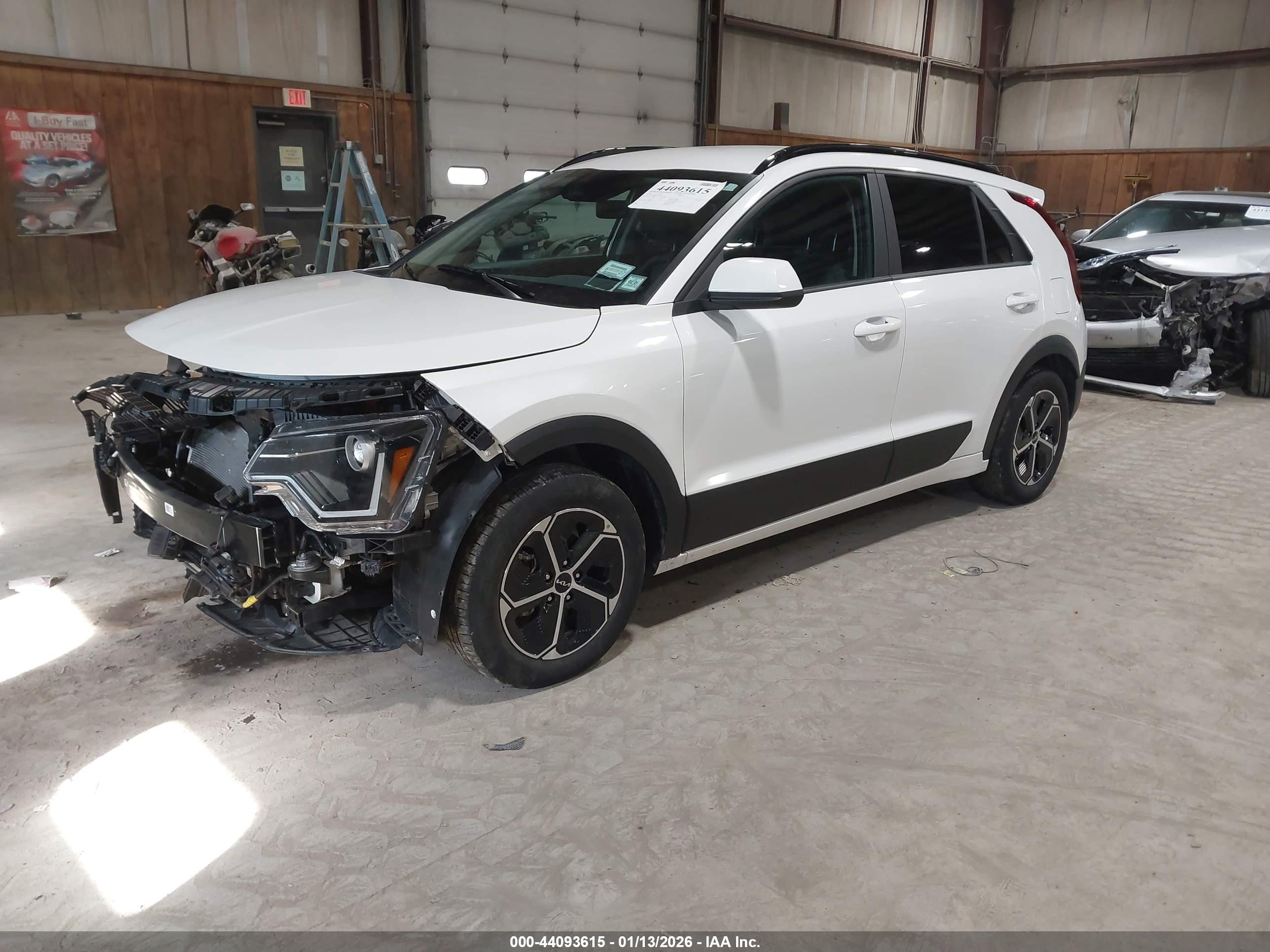 KIA NIRO image 2