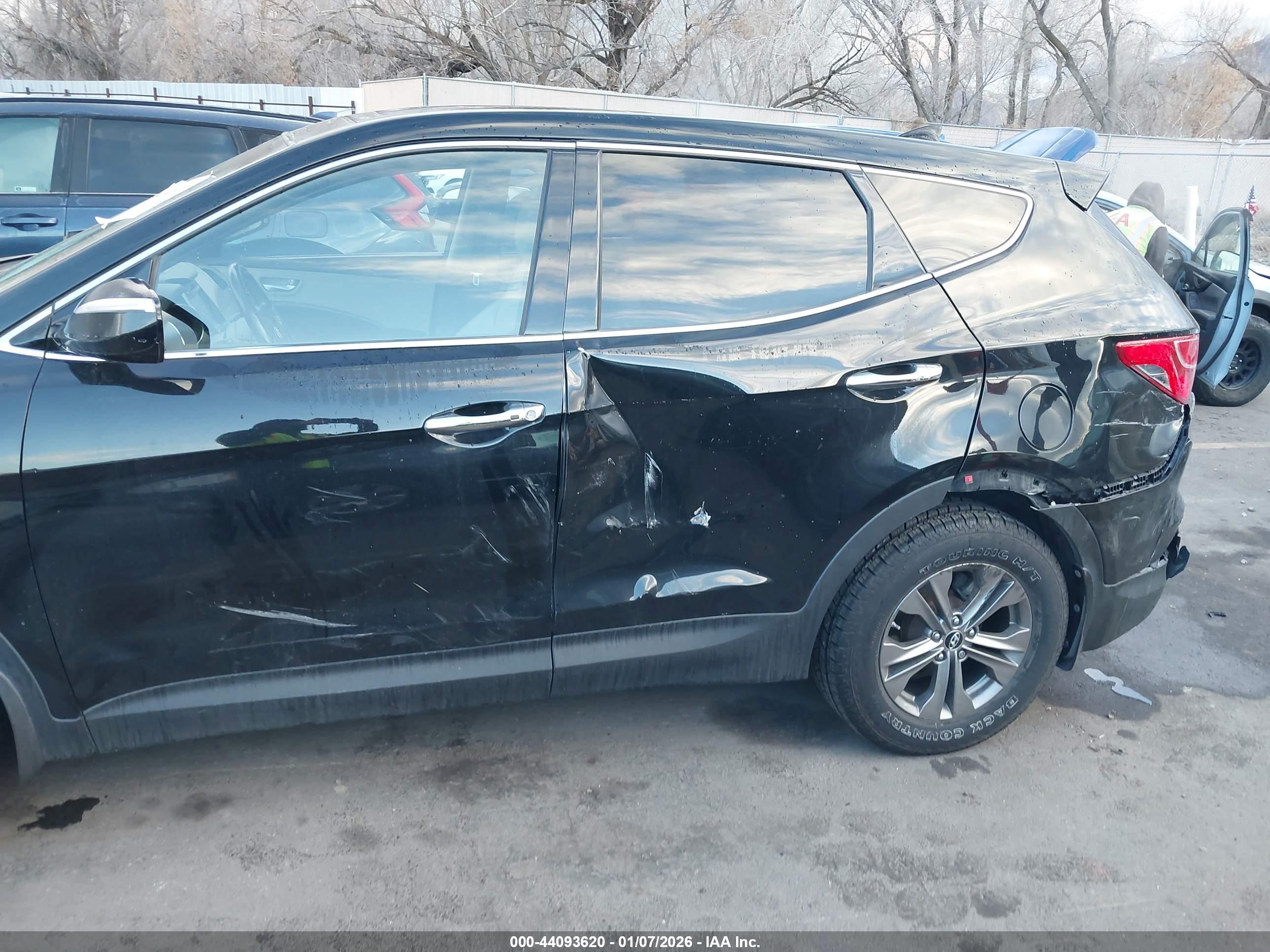 HYUNDAI SANTA image 6