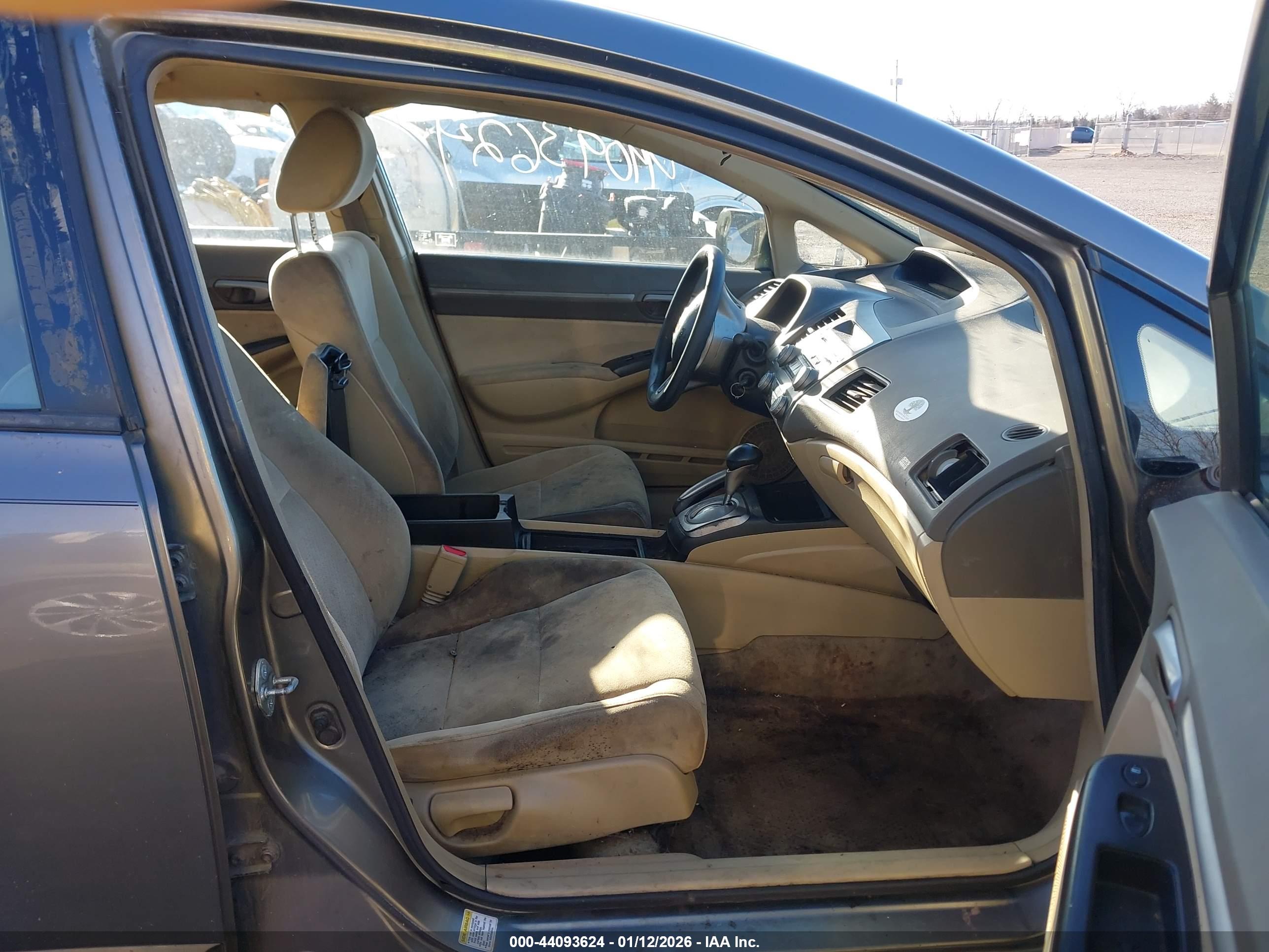 HONDA CIVIC image 5