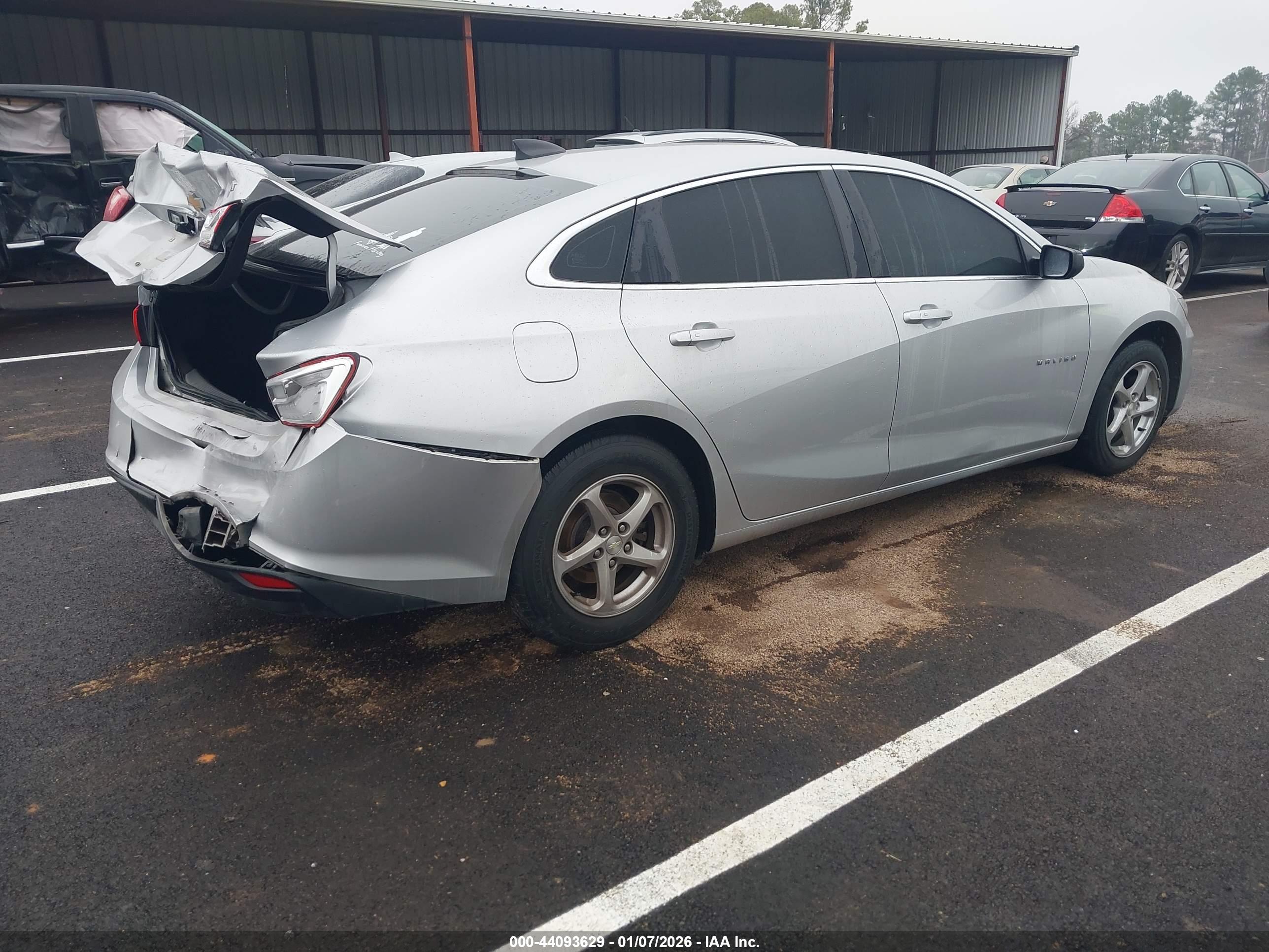 CHEVROLET MALIBU image 4