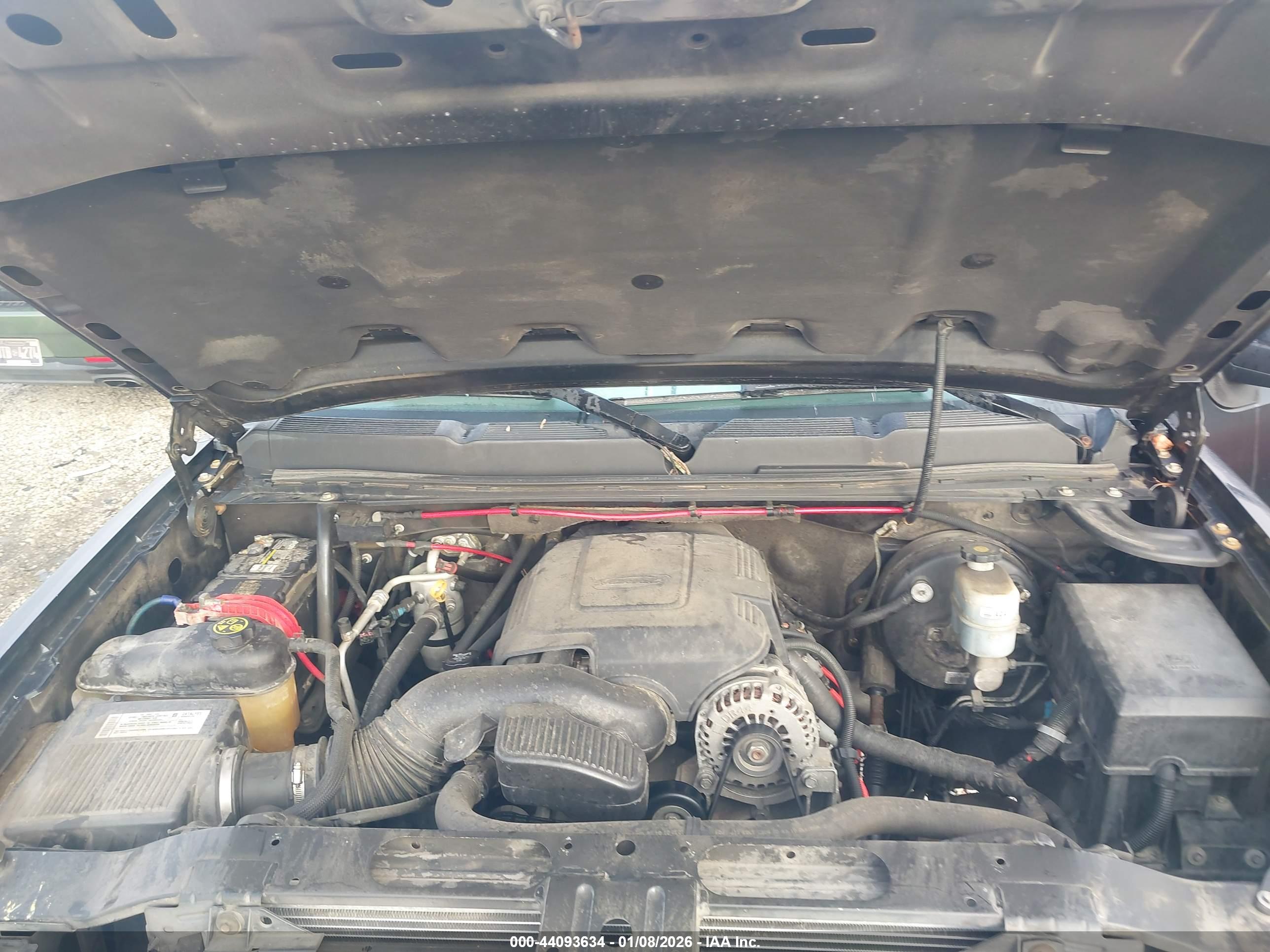 CHEVROLET SILVERADO image 10