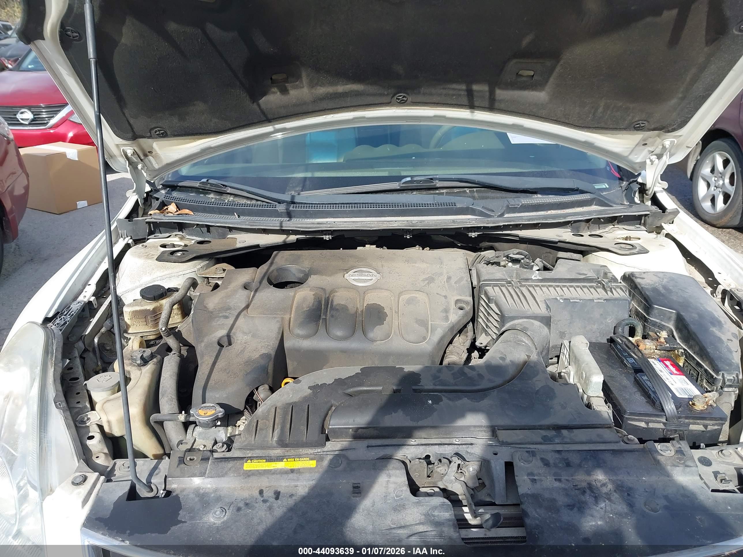 NISSAN ALTIMA image 10