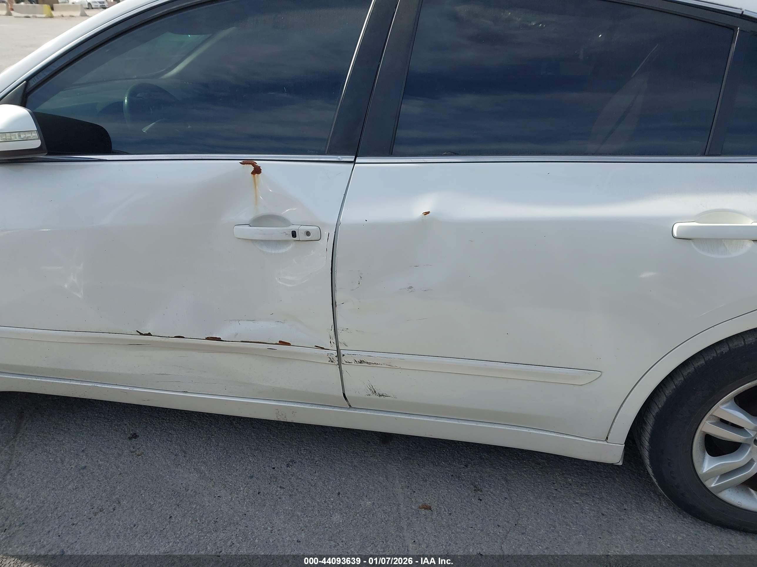 NISSAN ALTIMA image 6