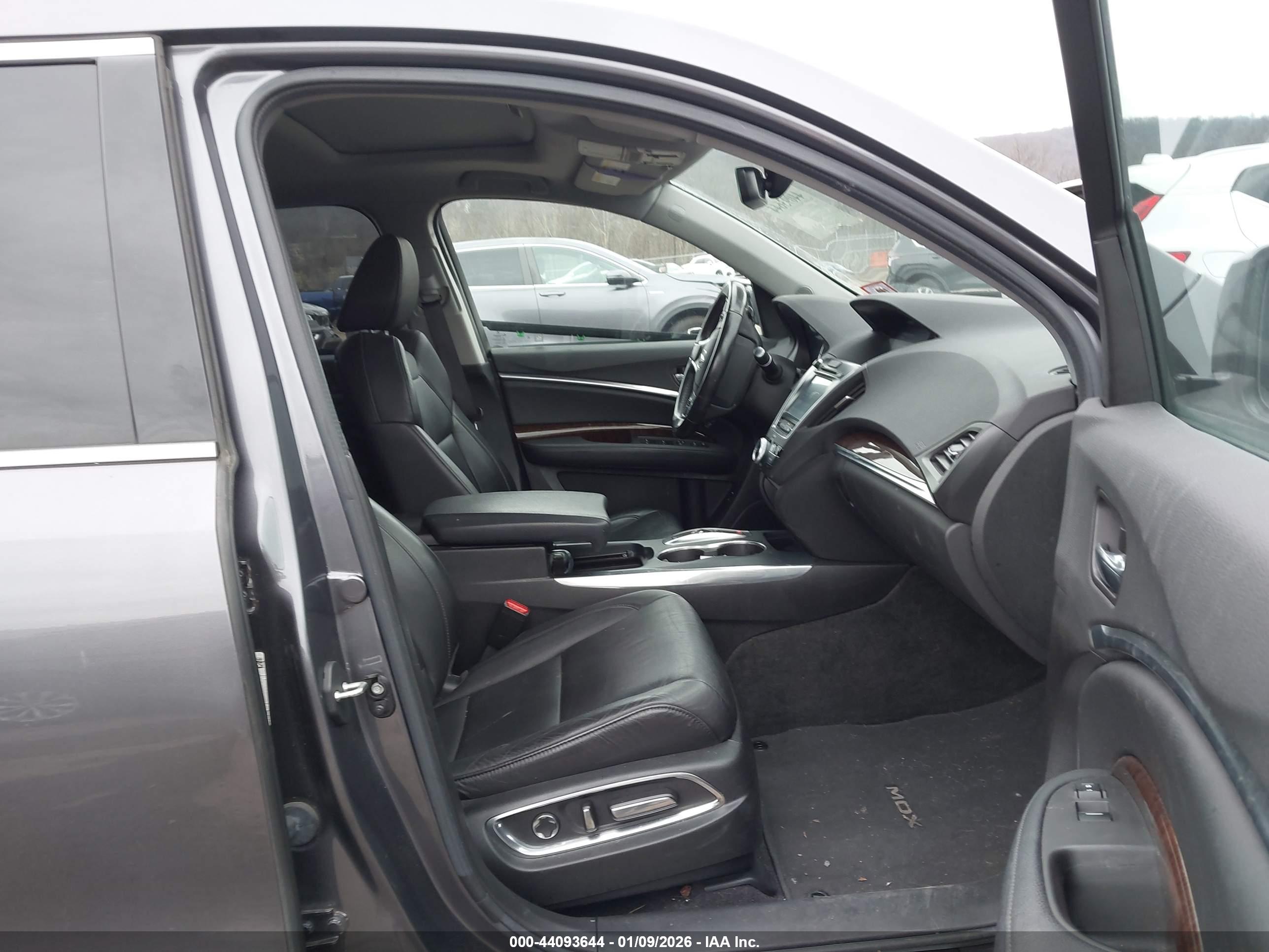 ACURA MDX image 5