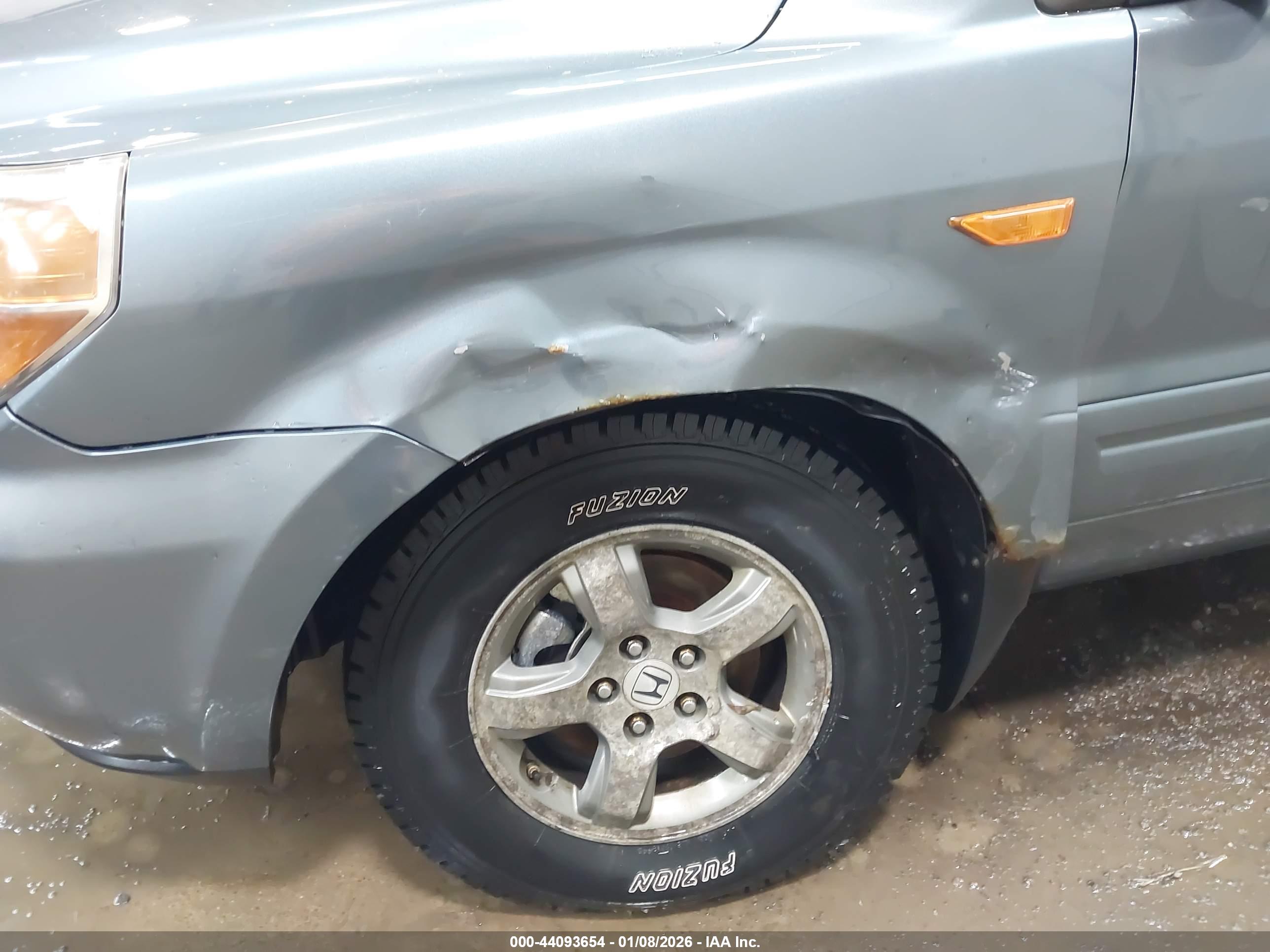 HONDA PILOT image 6