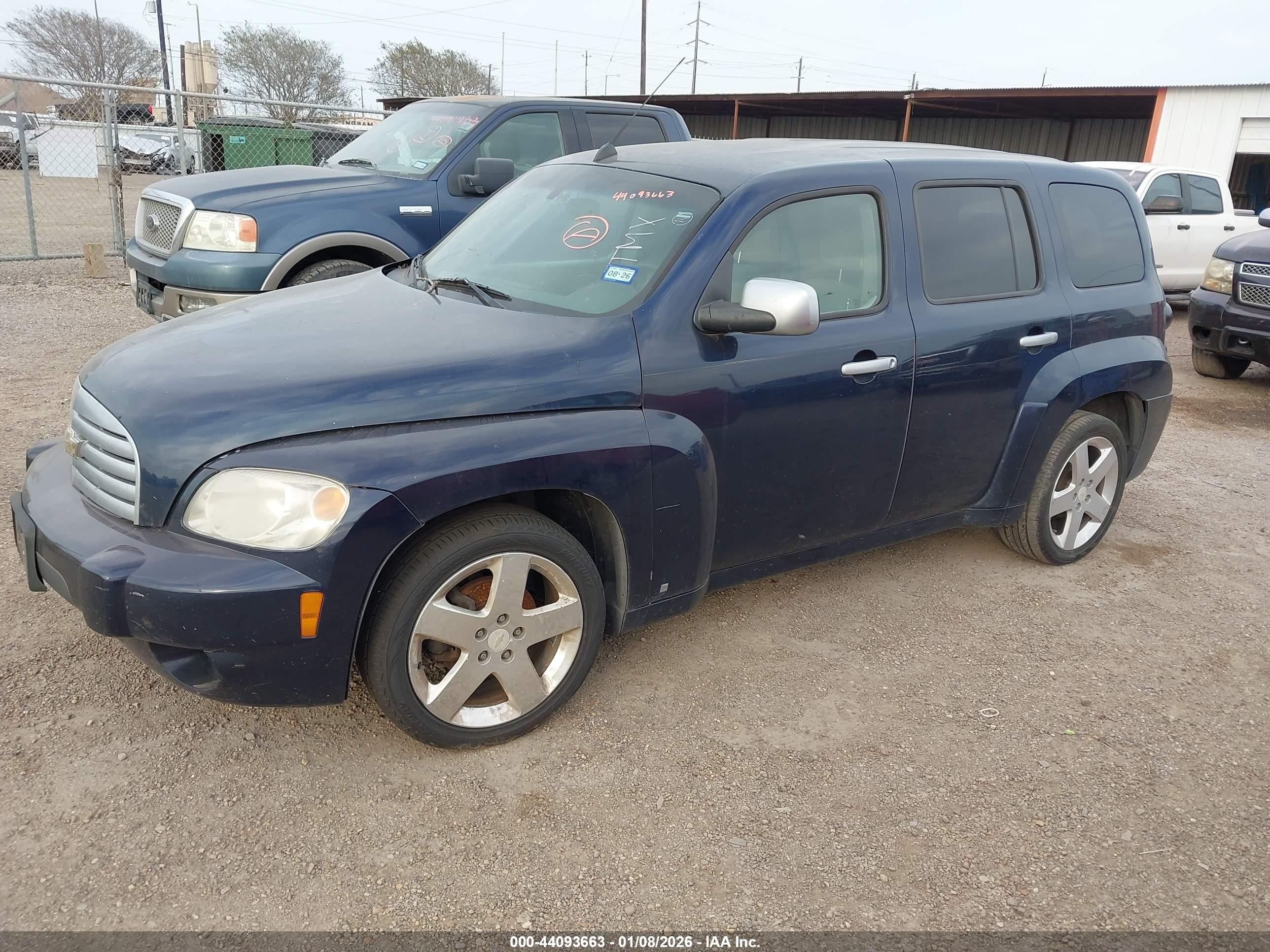 CHEVROLET HHR image 2