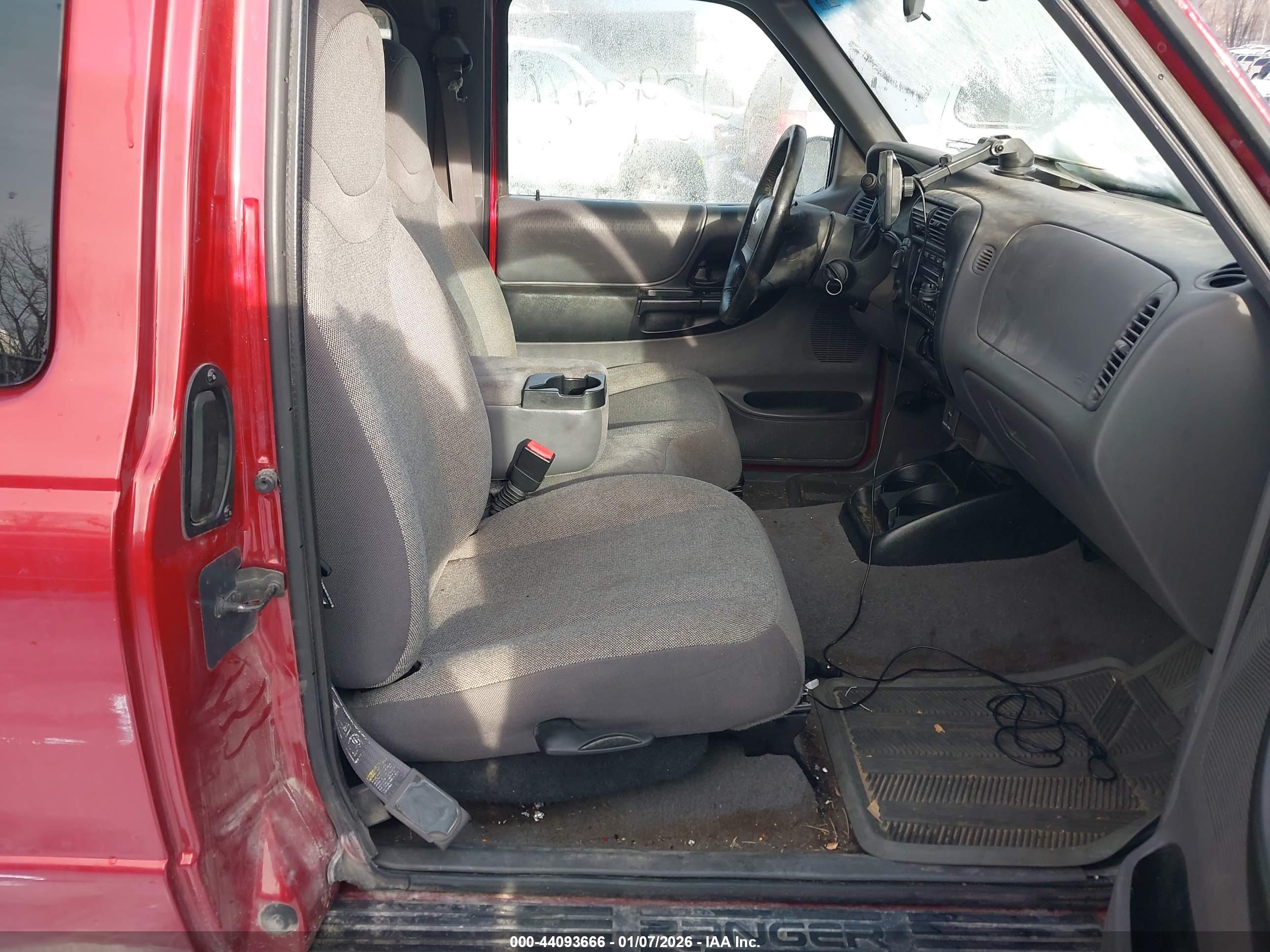 FORD RANGER image 5