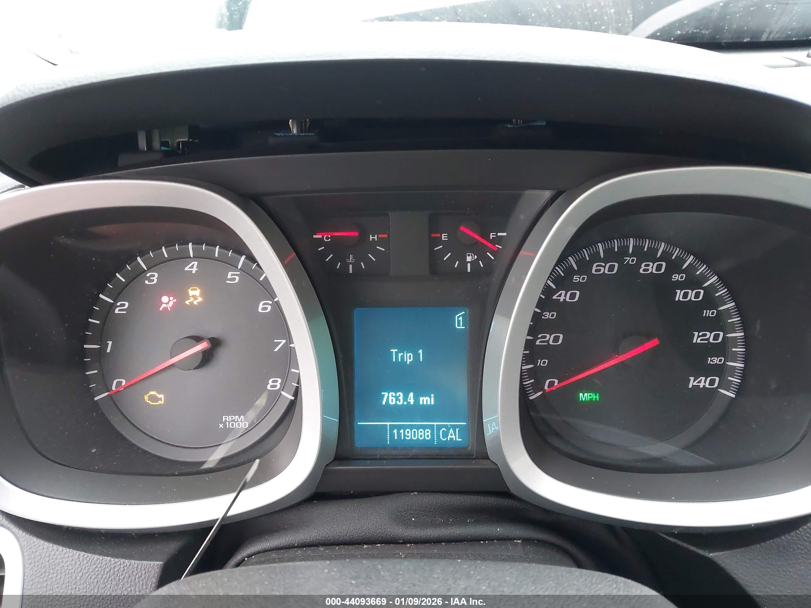 CHEVROLET EQUINOX image 7