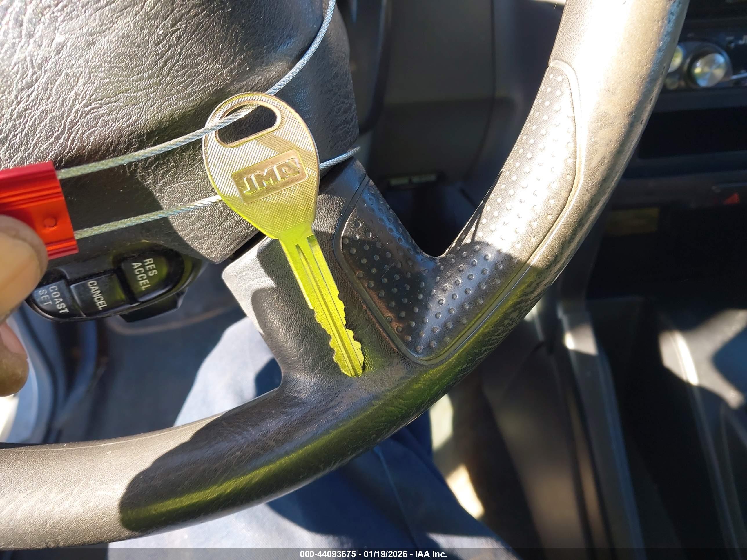 NISSAN XTERRA image 11