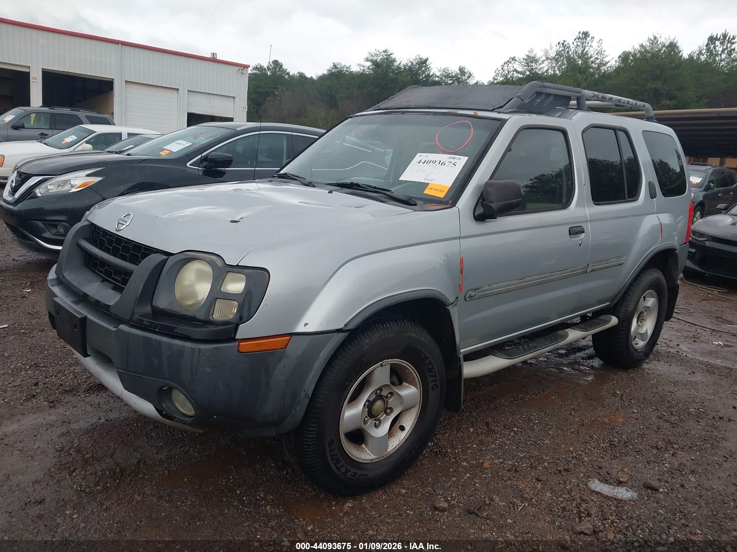 NISSAN XTERRA image 2