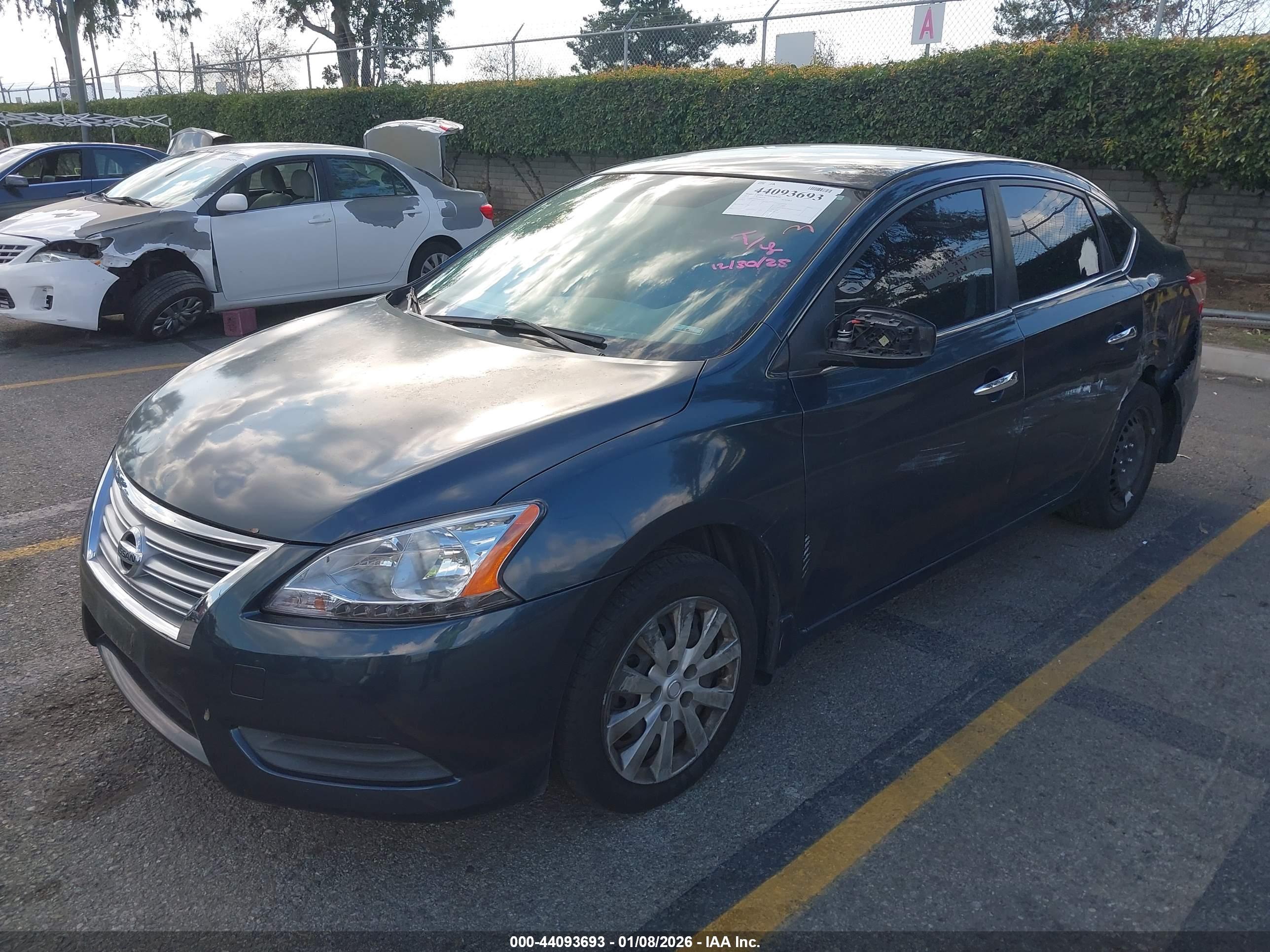 NISSAN SENTRA image 2