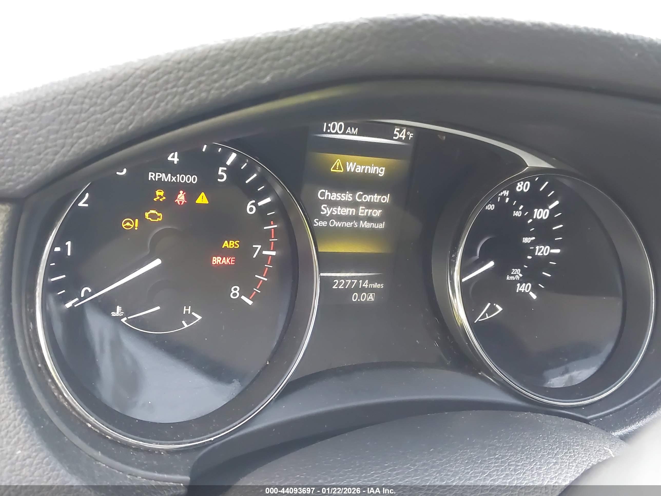NISSAN ROGUE image 7