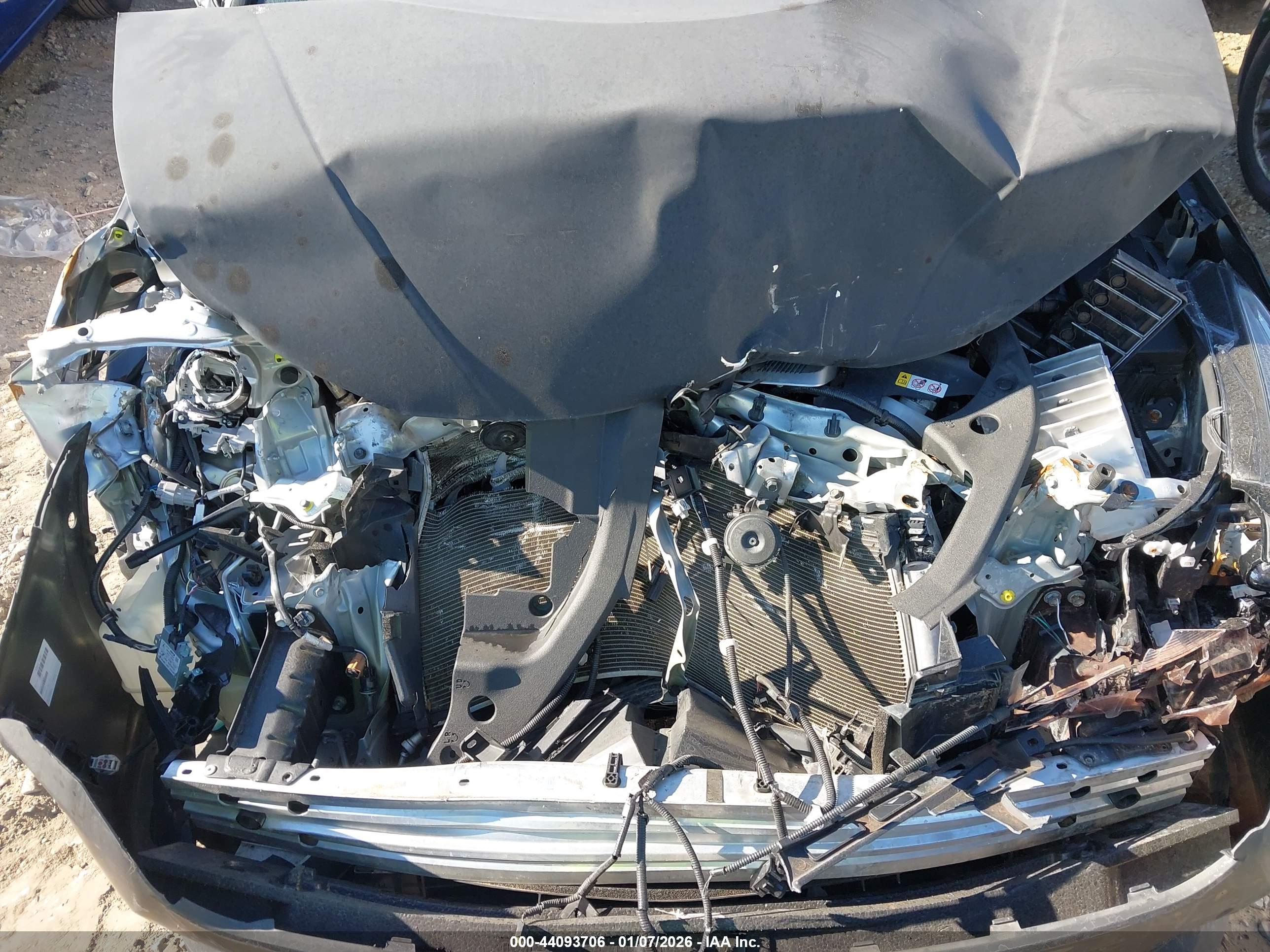 TOYOTA PRIUS image 10