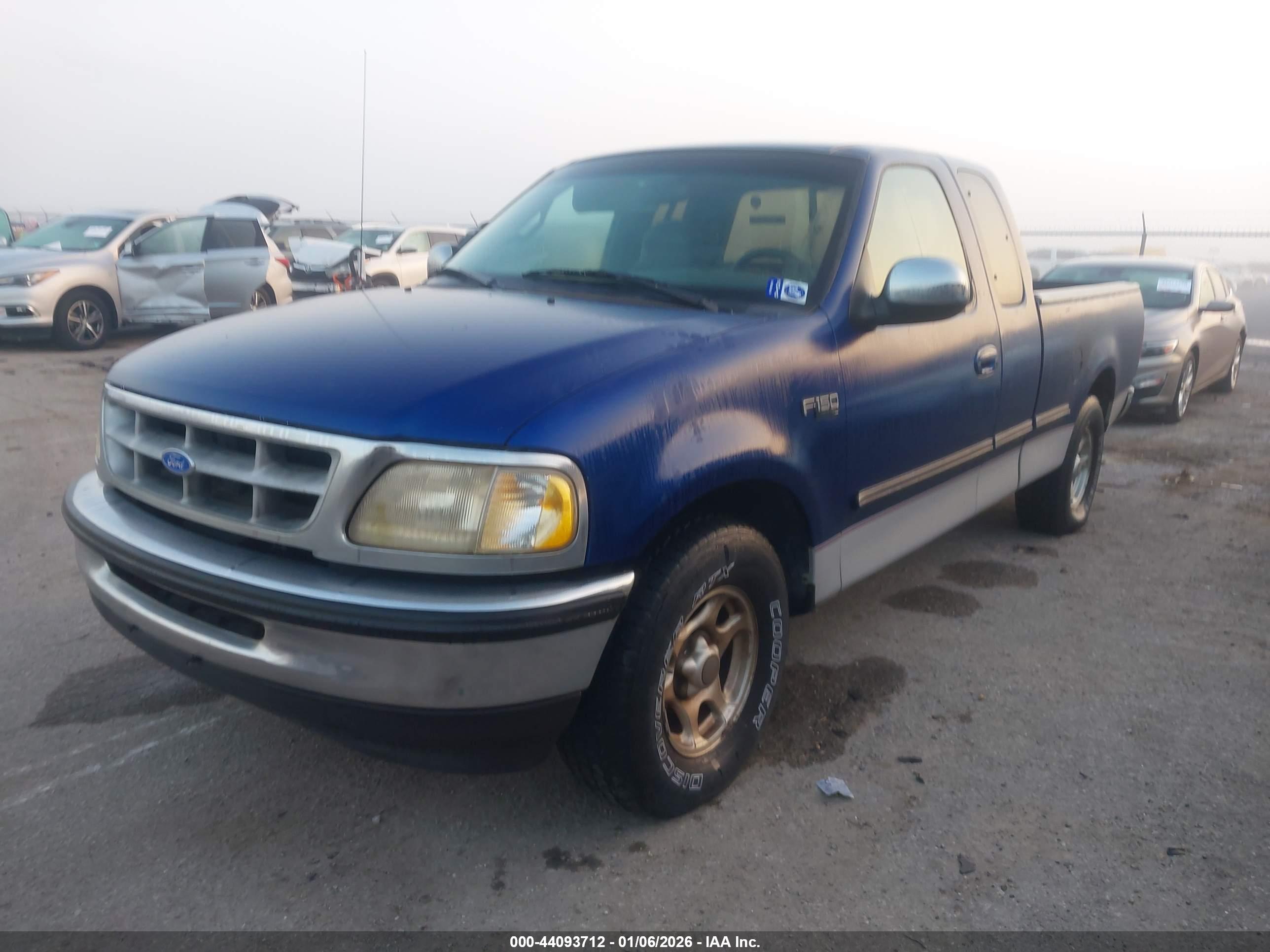 FORD F-150 image 2