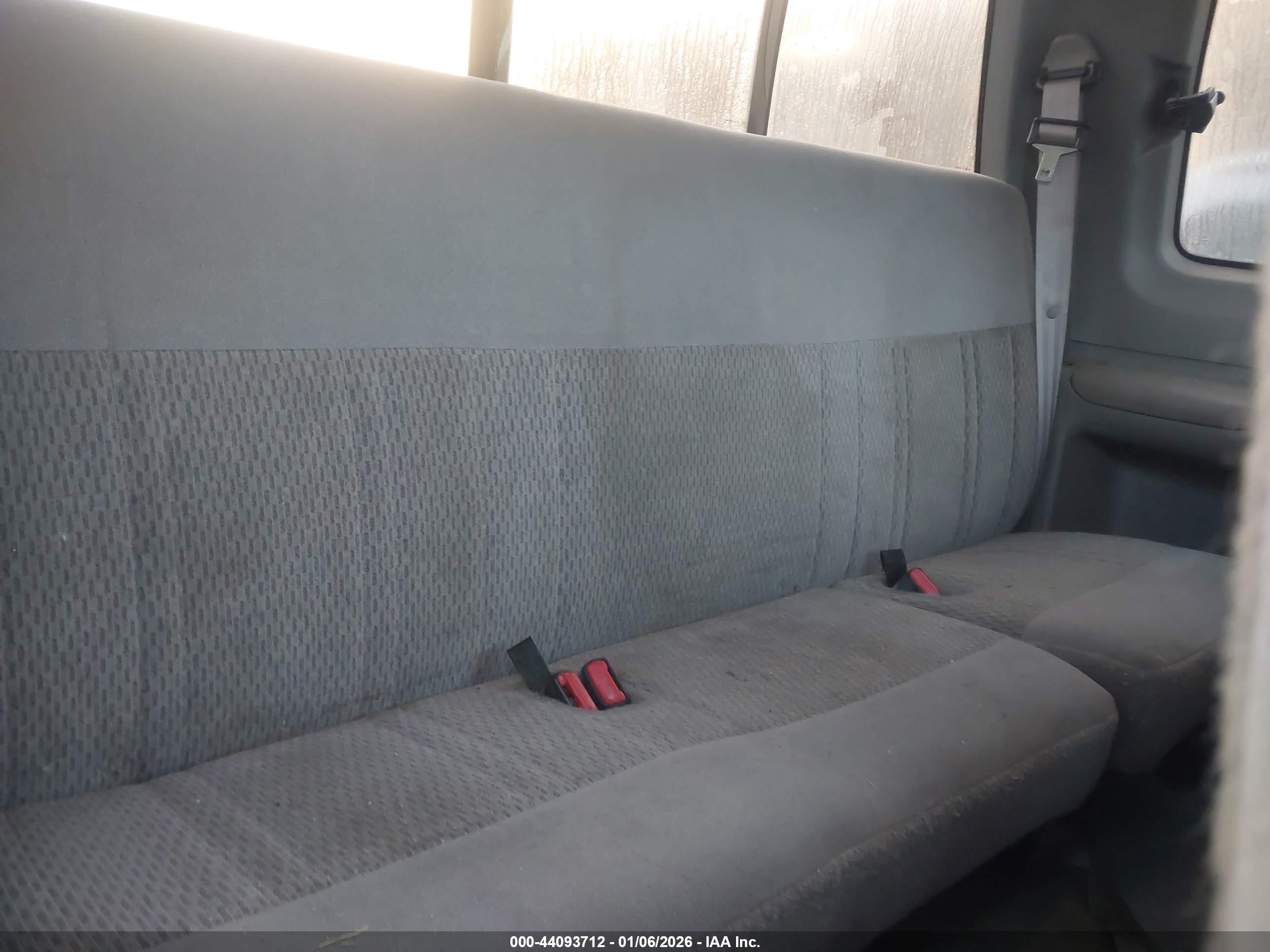 FORD F-150 image 8