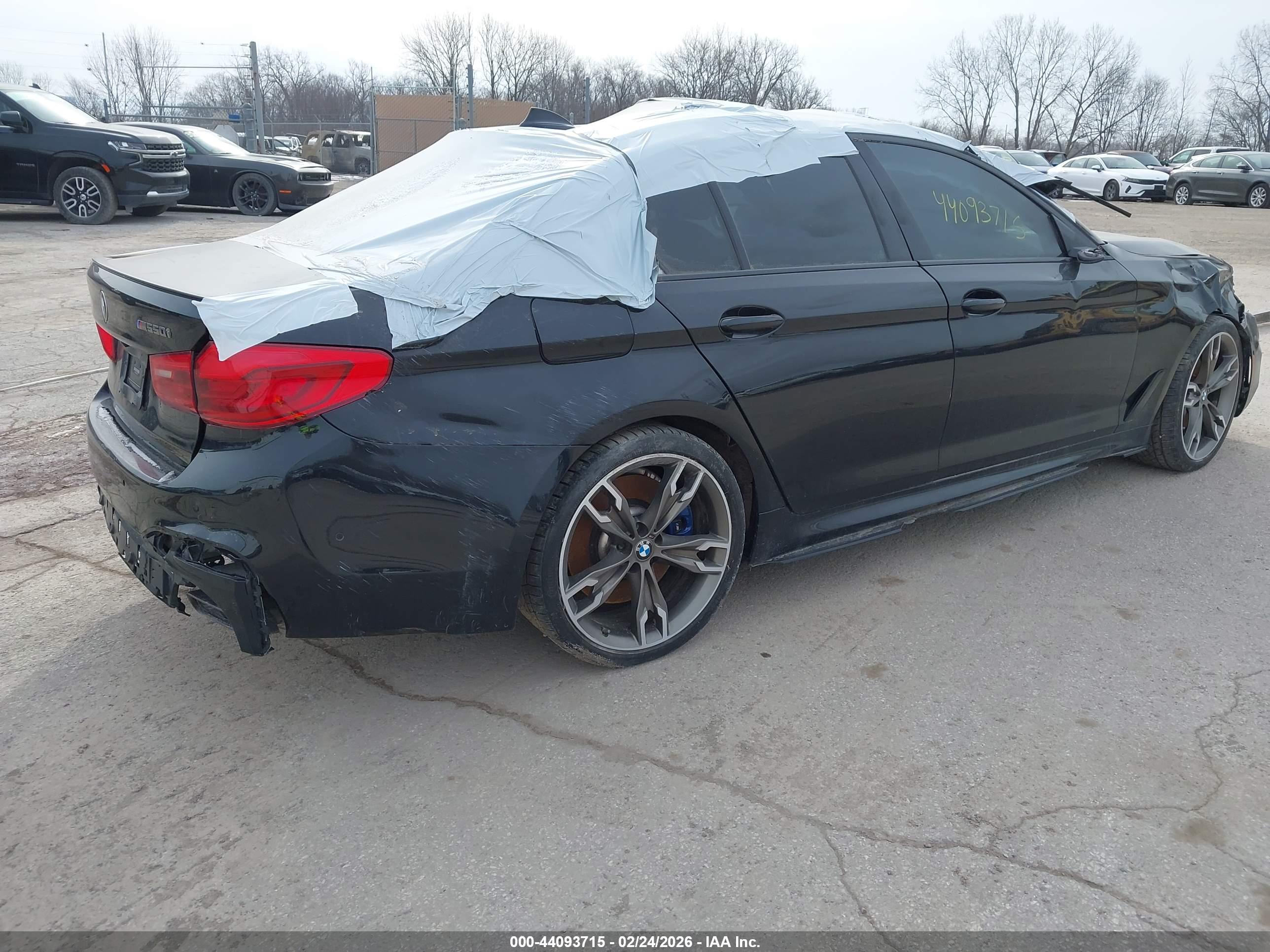 BMW M550I image 4