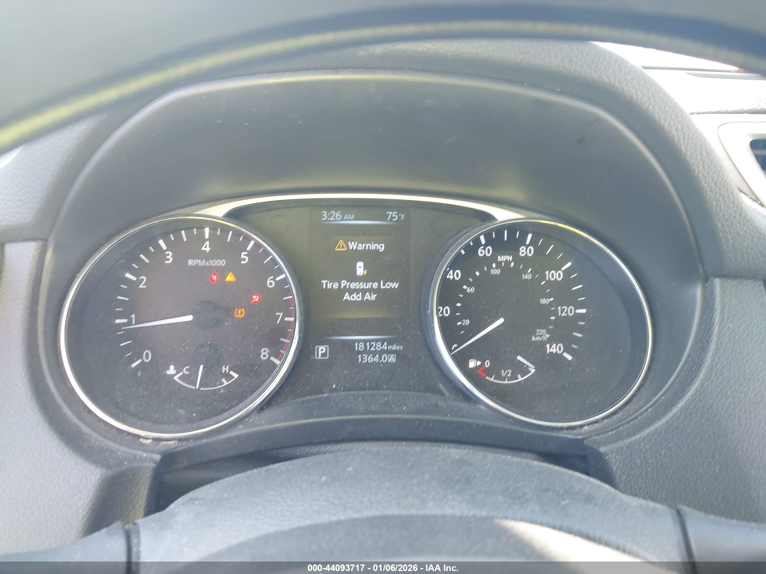 NISSAN ROGUE image 7