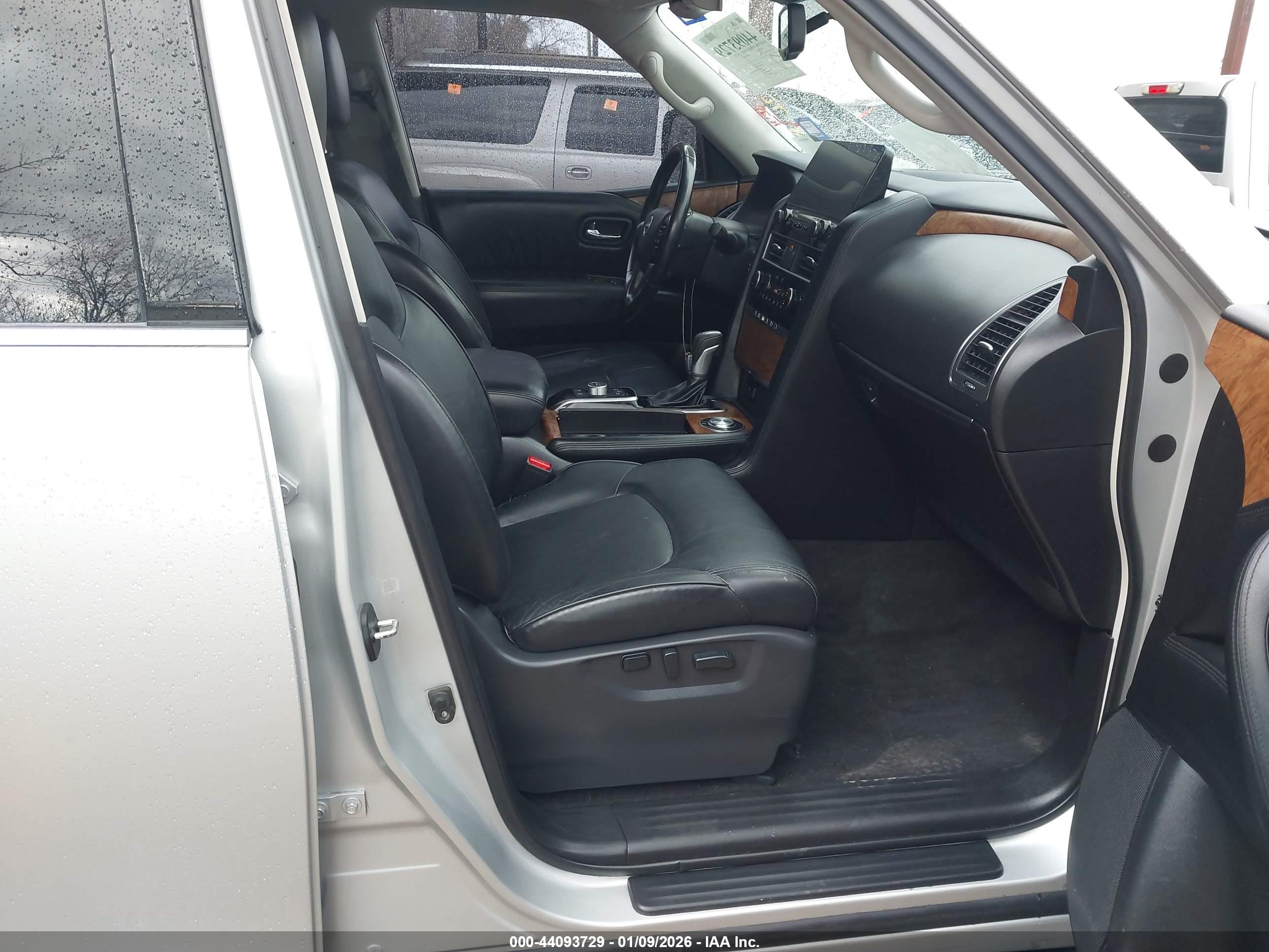 NISSAN ARMADA image 5