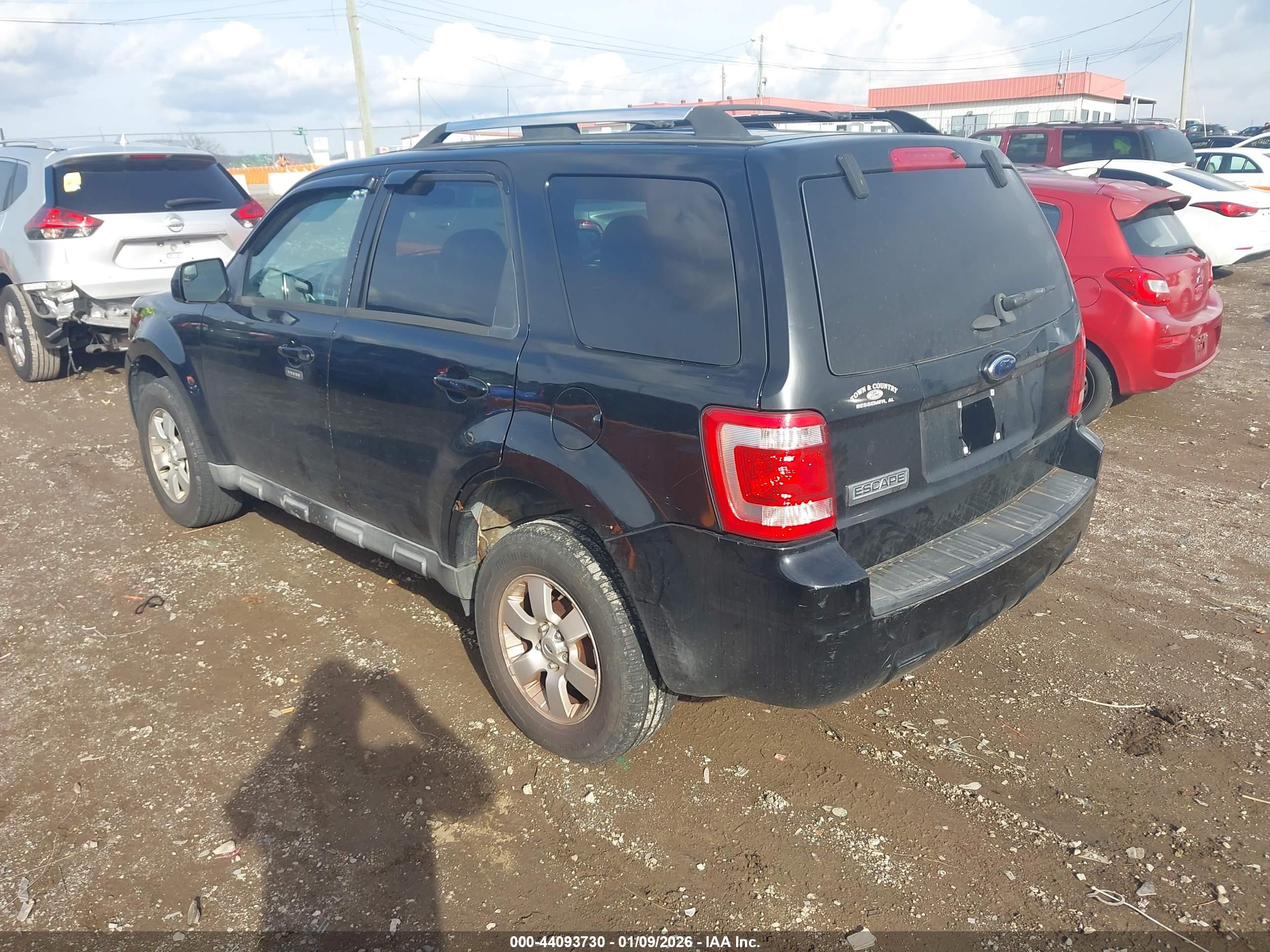 FORD ESCAPE image 3