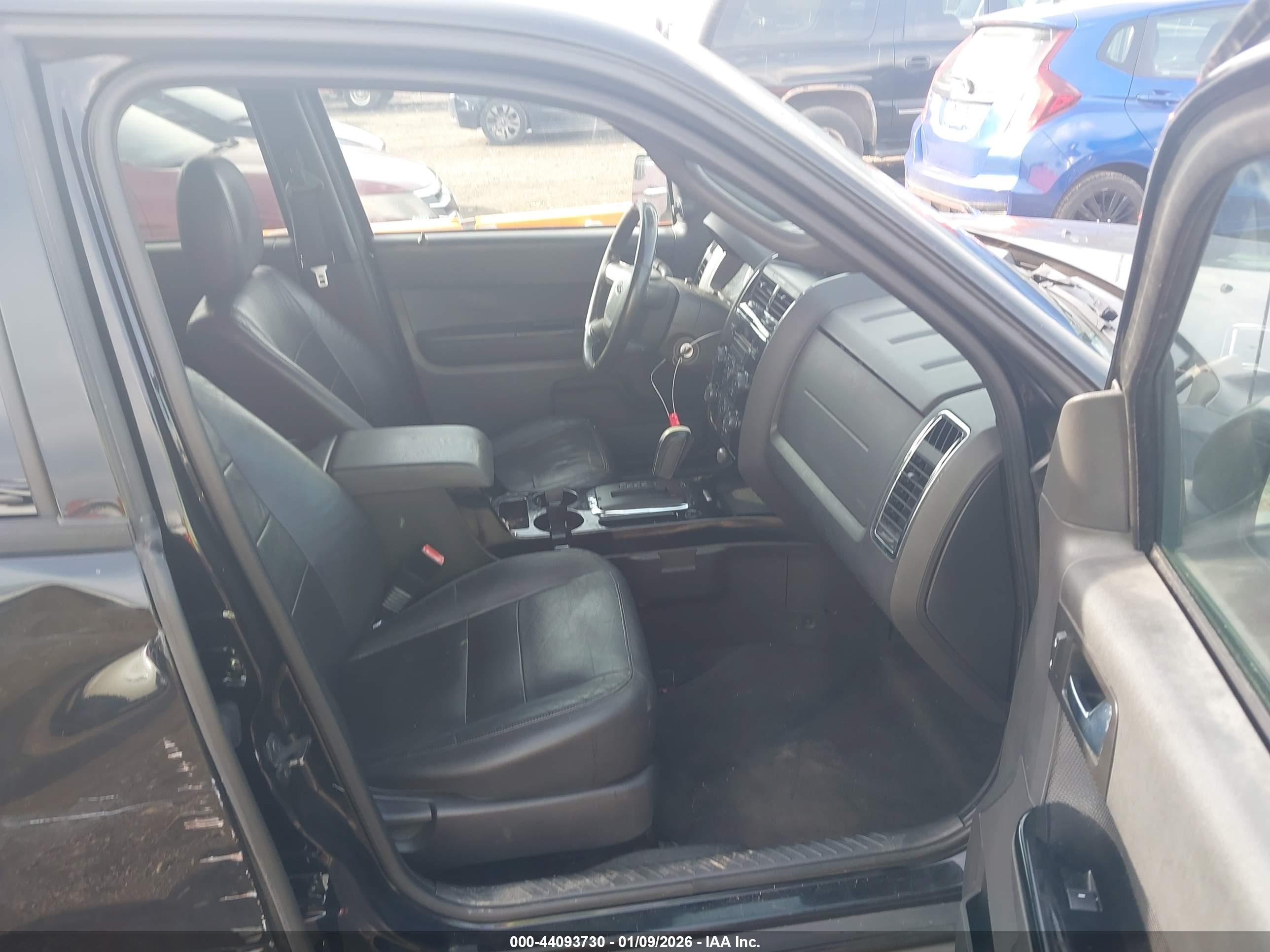 FORD ESCAPE image 5
