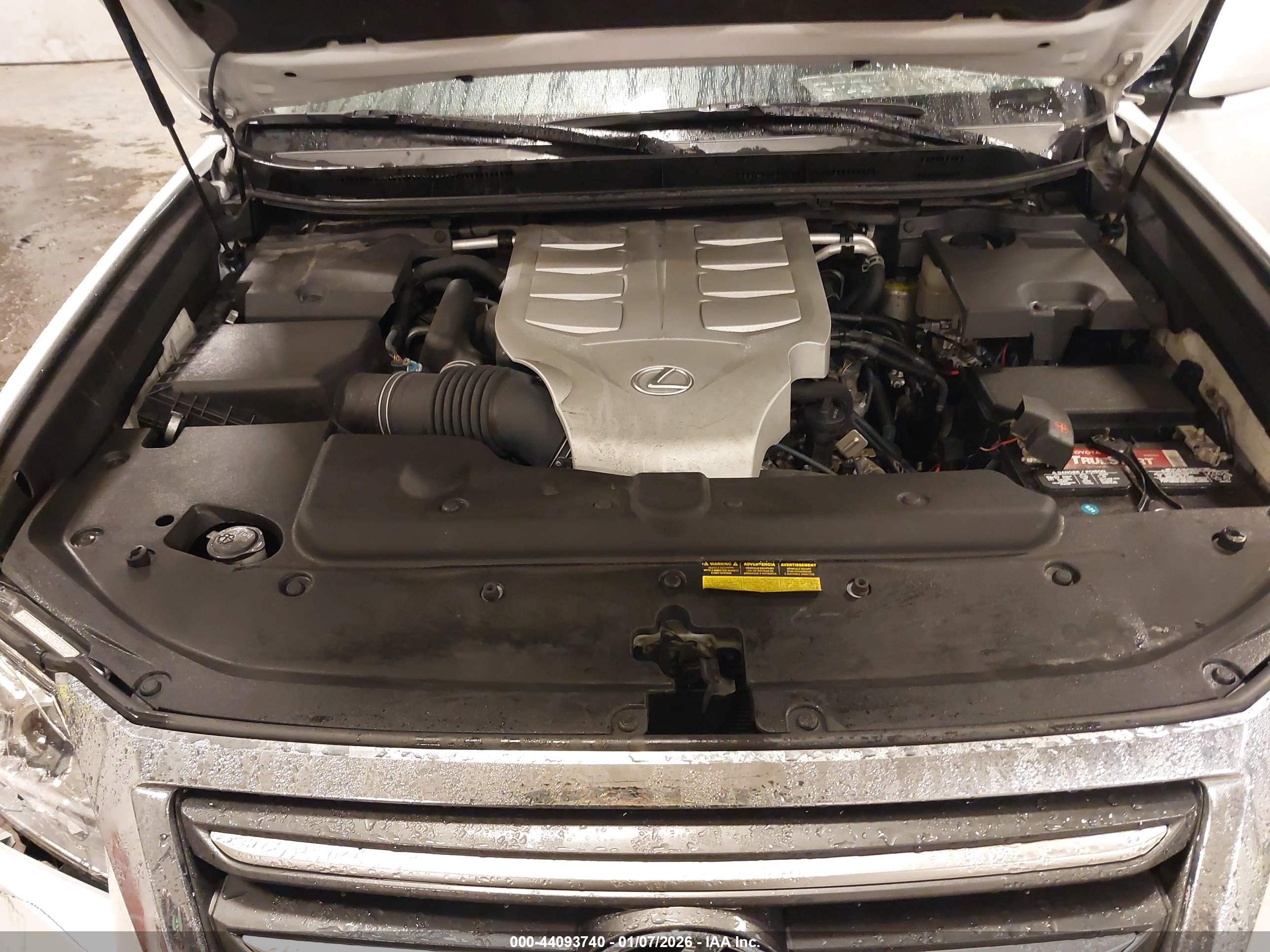 LEXUS GX image 10