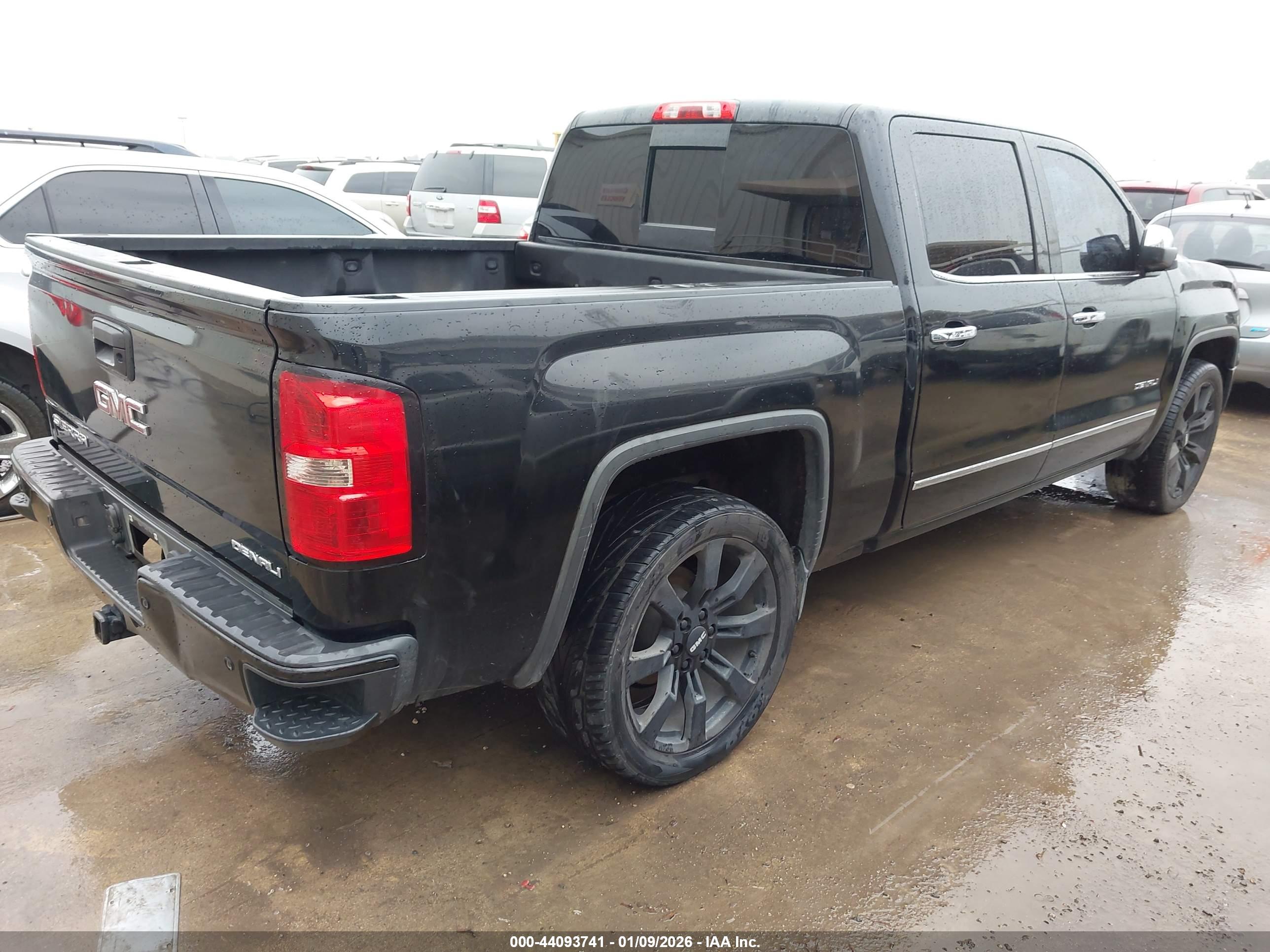 GMC SIERRA image 4