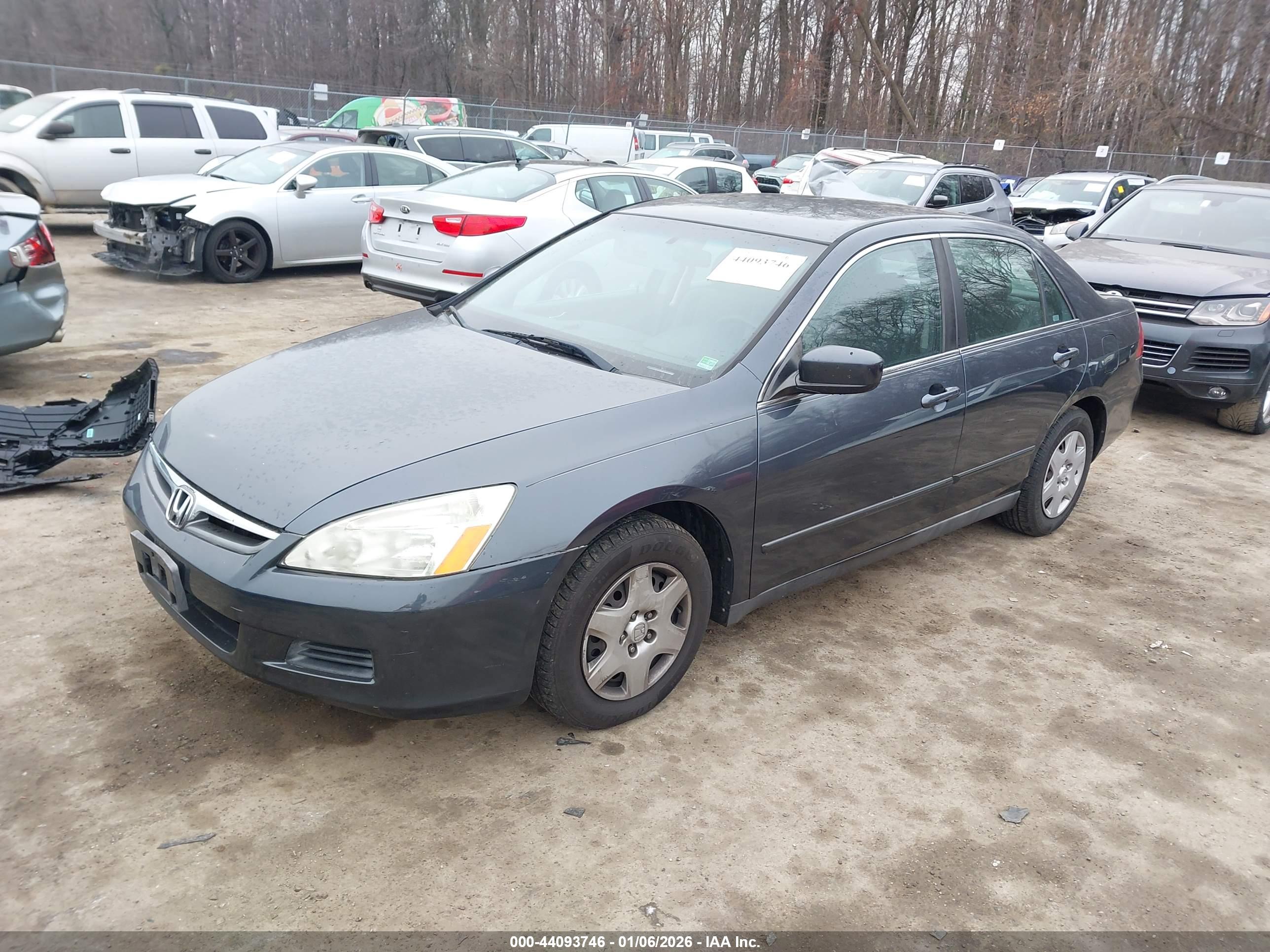 HONDA ACCORD image 2