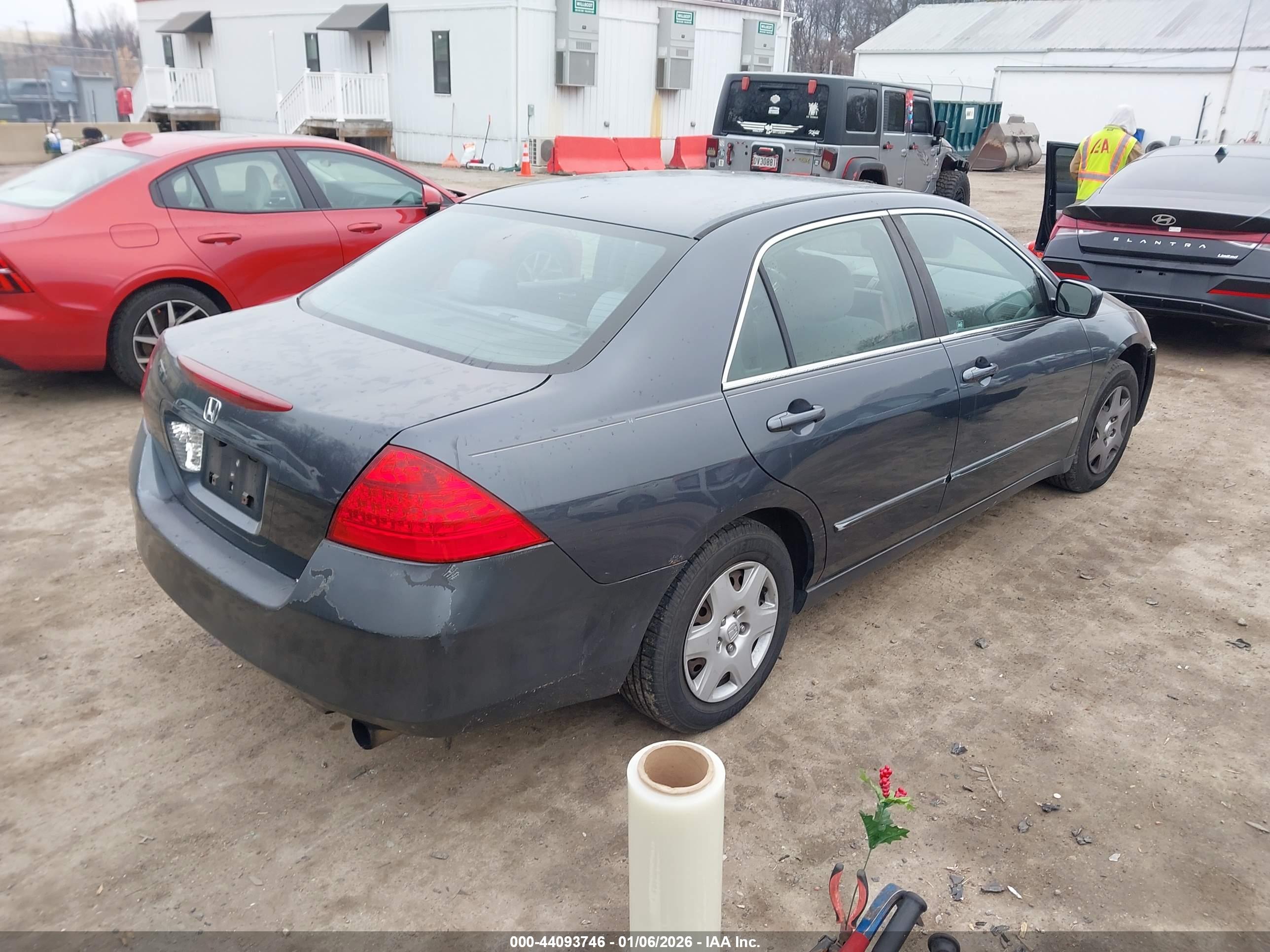 HONDA ACCORD image 4