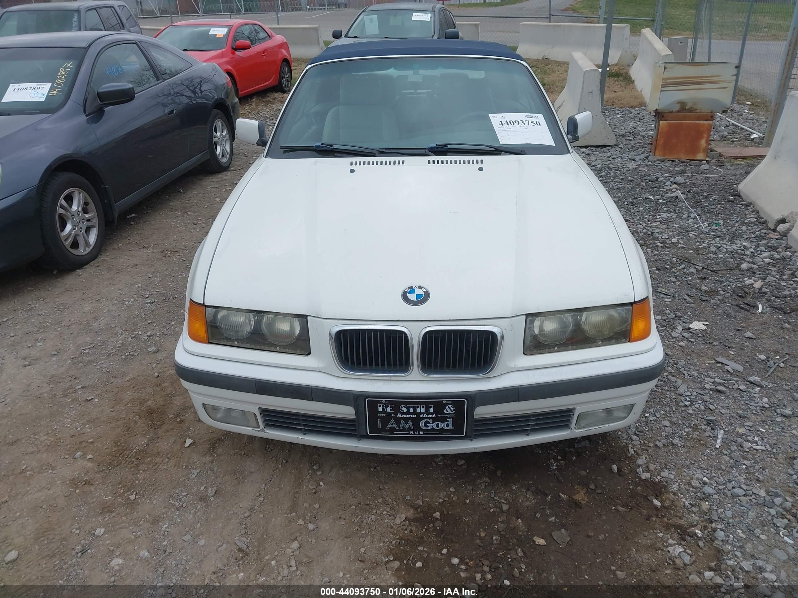 BMW 328IC image 6