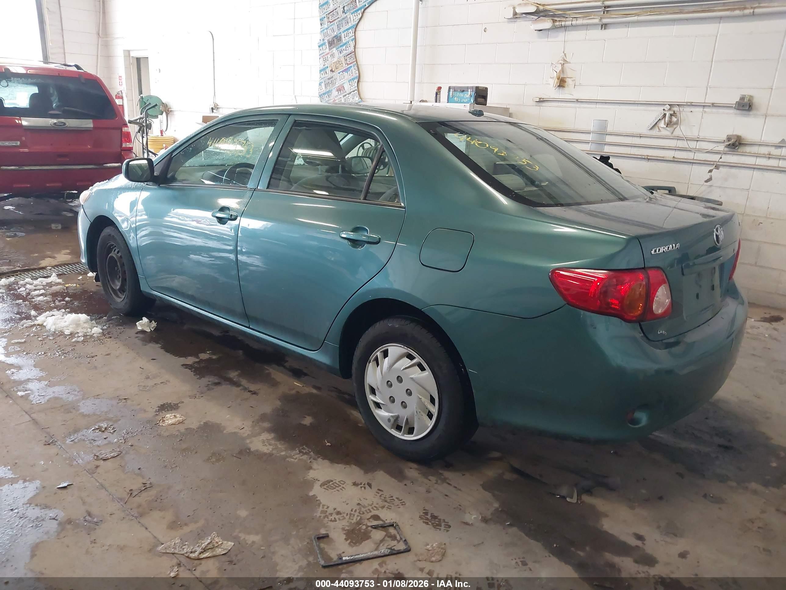 TOYOTA COROLLA image 3
