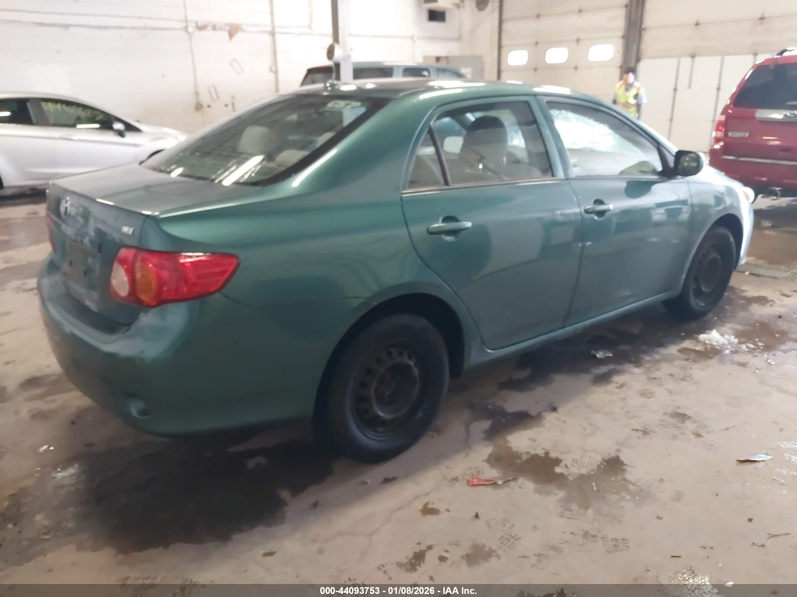 TOYOTA COROLLA image 4