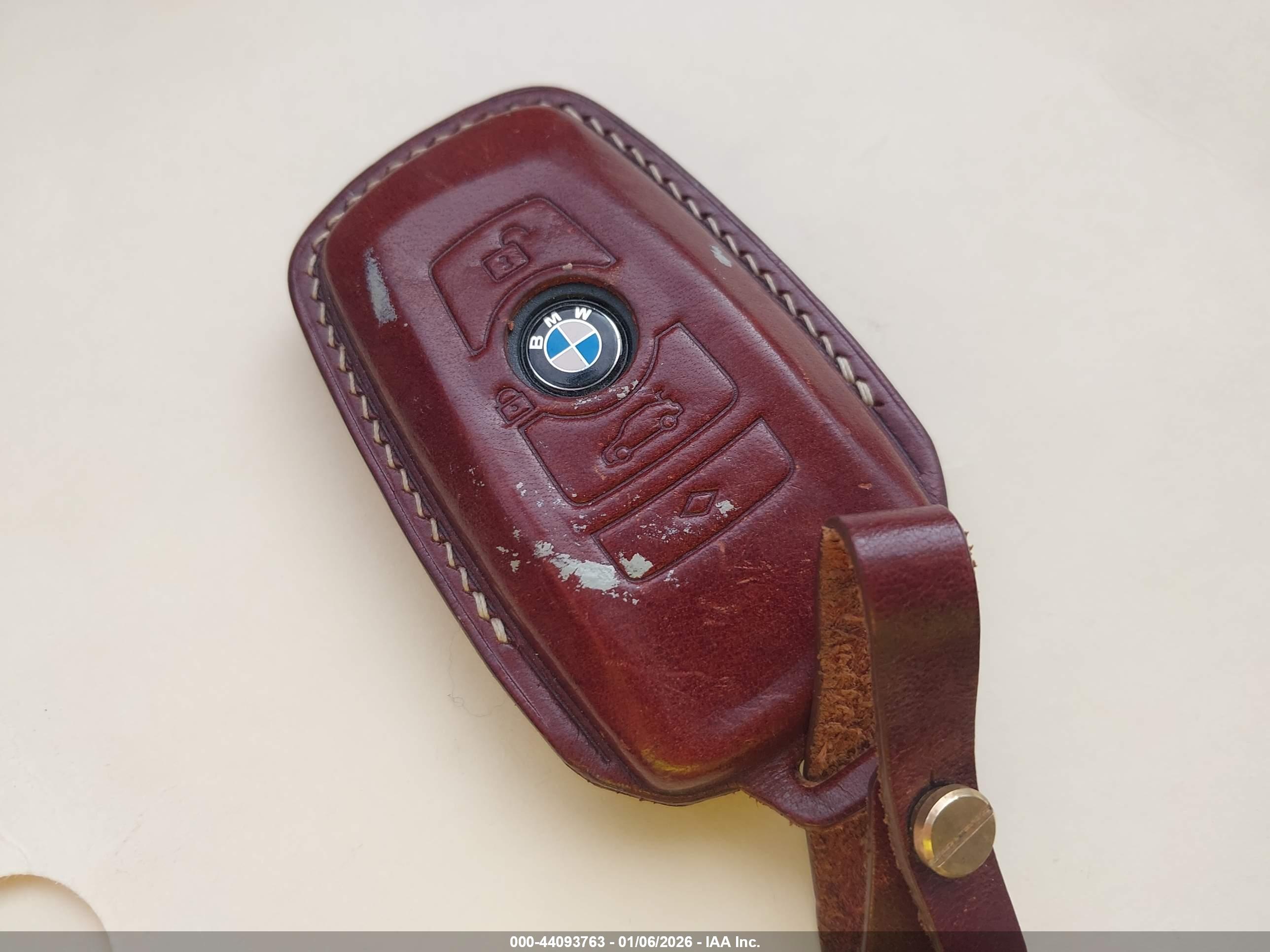 BMW 528I image 11